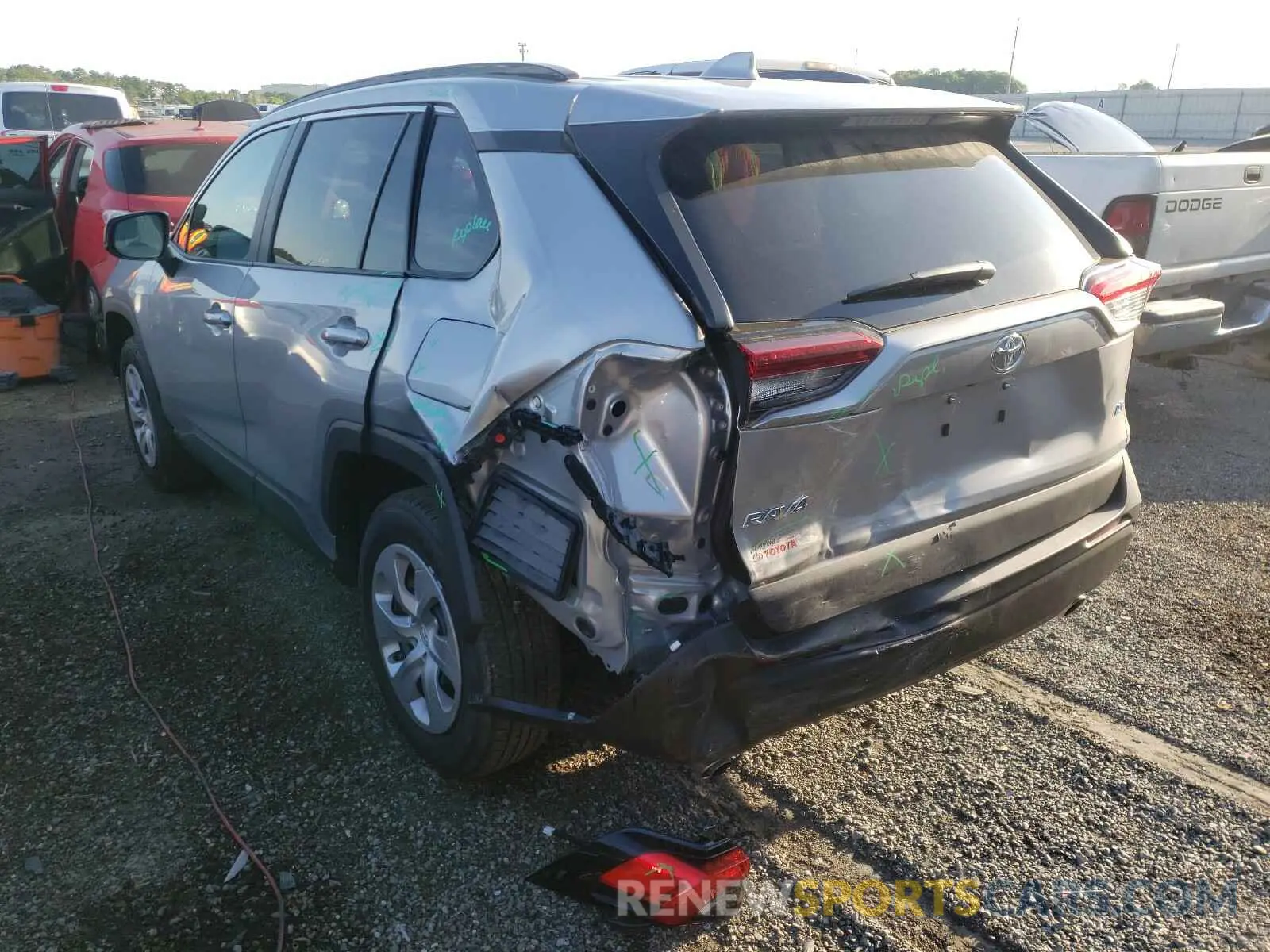 3 Photograph of a damaged car 2T3H1RFV9MC104478 TOYOTA RAV4 2021