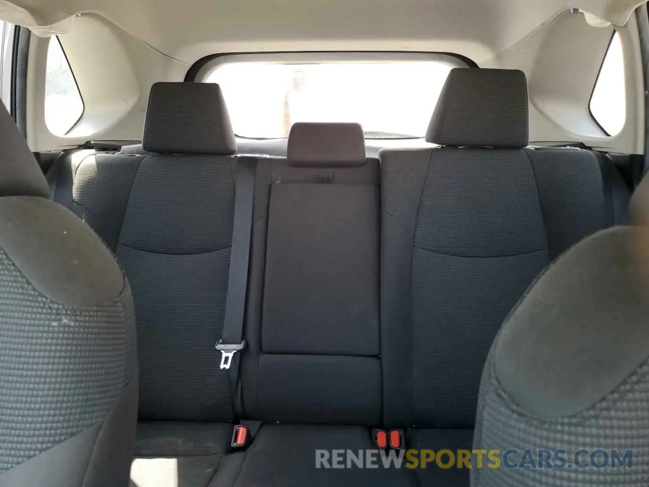 10 Фотография поврежденного автомобиля 2T3H1RFV9MC167614 TOYOTA RAV4 2021