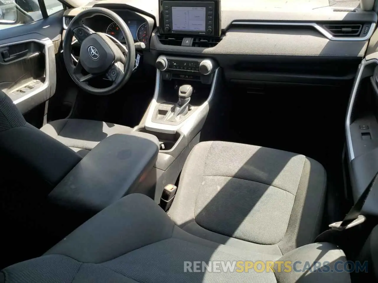 8 Фотография поврежденного автомобиля 2T3H1RFV9MC167614 TOYOTA RAV4 2021