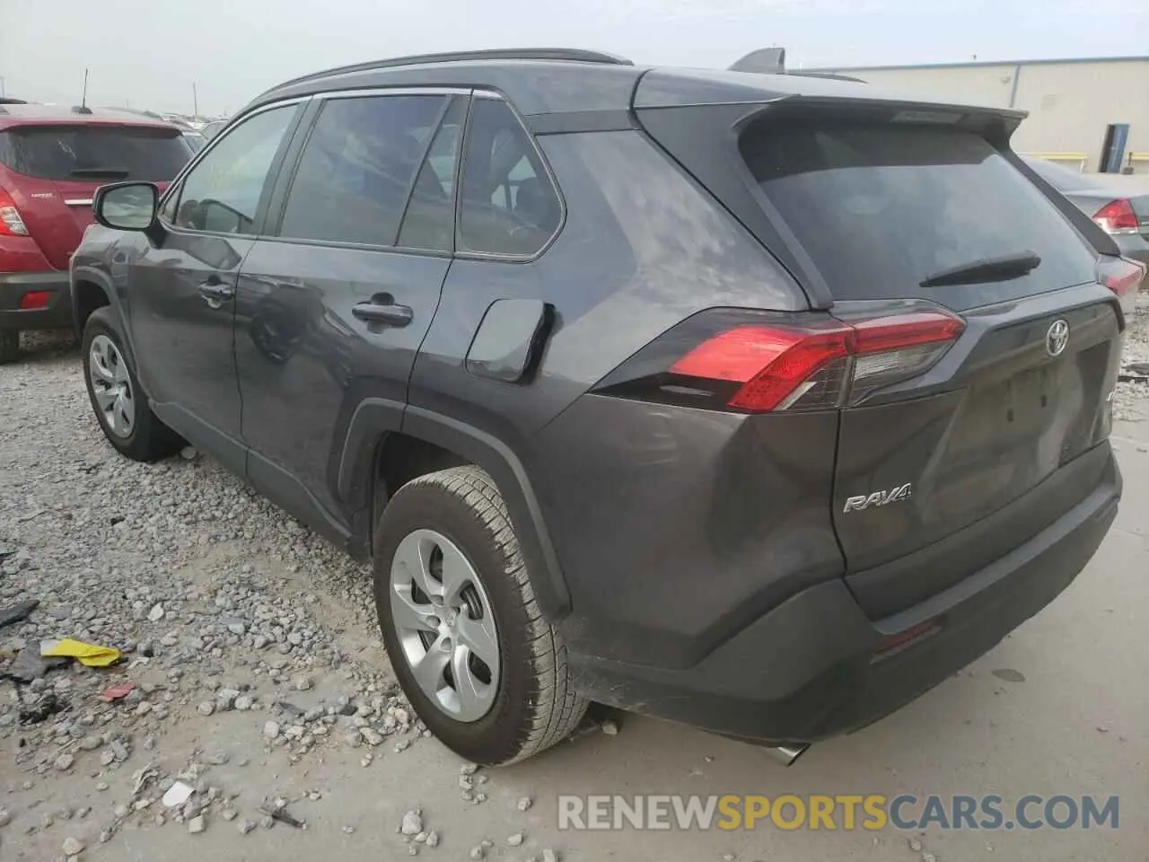 3 Фотография поврежденного автомобиля 2T3H1RFV9MW123756 TOYOTA RAV4 2021