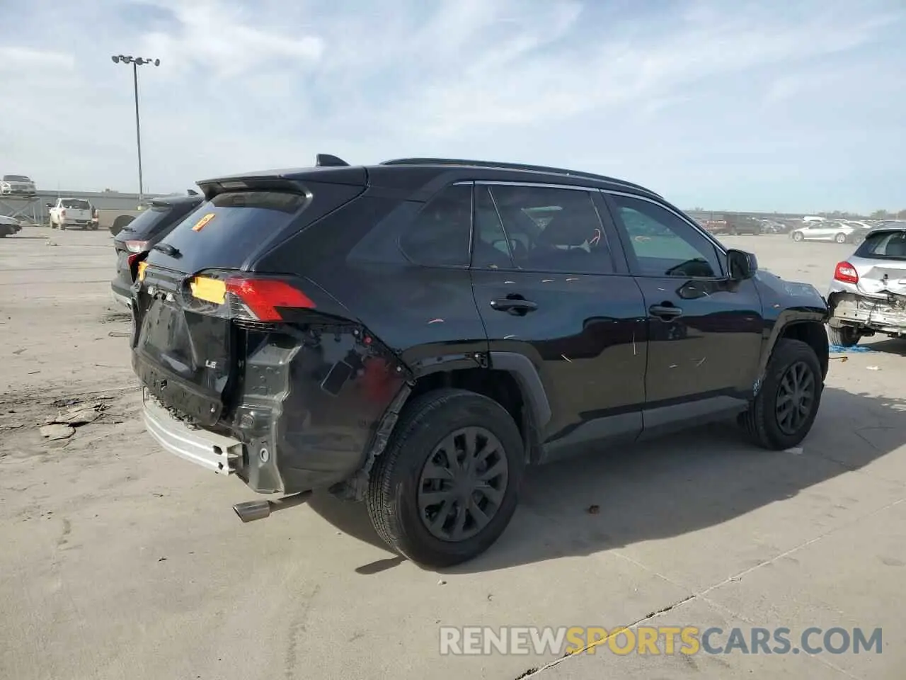 3 Фотография поврежденного автомобиля 2T3H1RFVXMC098593 TOYOTA RAV4 2021