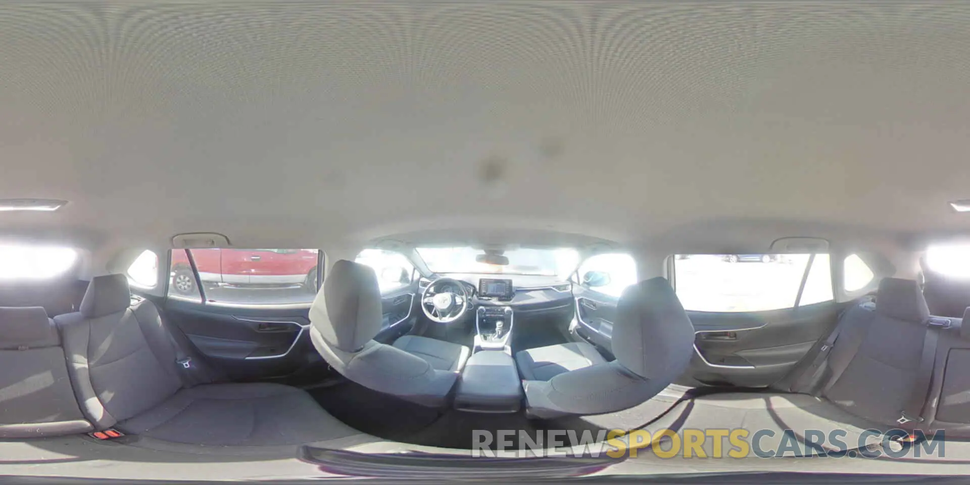 14 Photograph of a damaged car 2T3H1RFVXMC130815 TOYOTA RAV4 2021