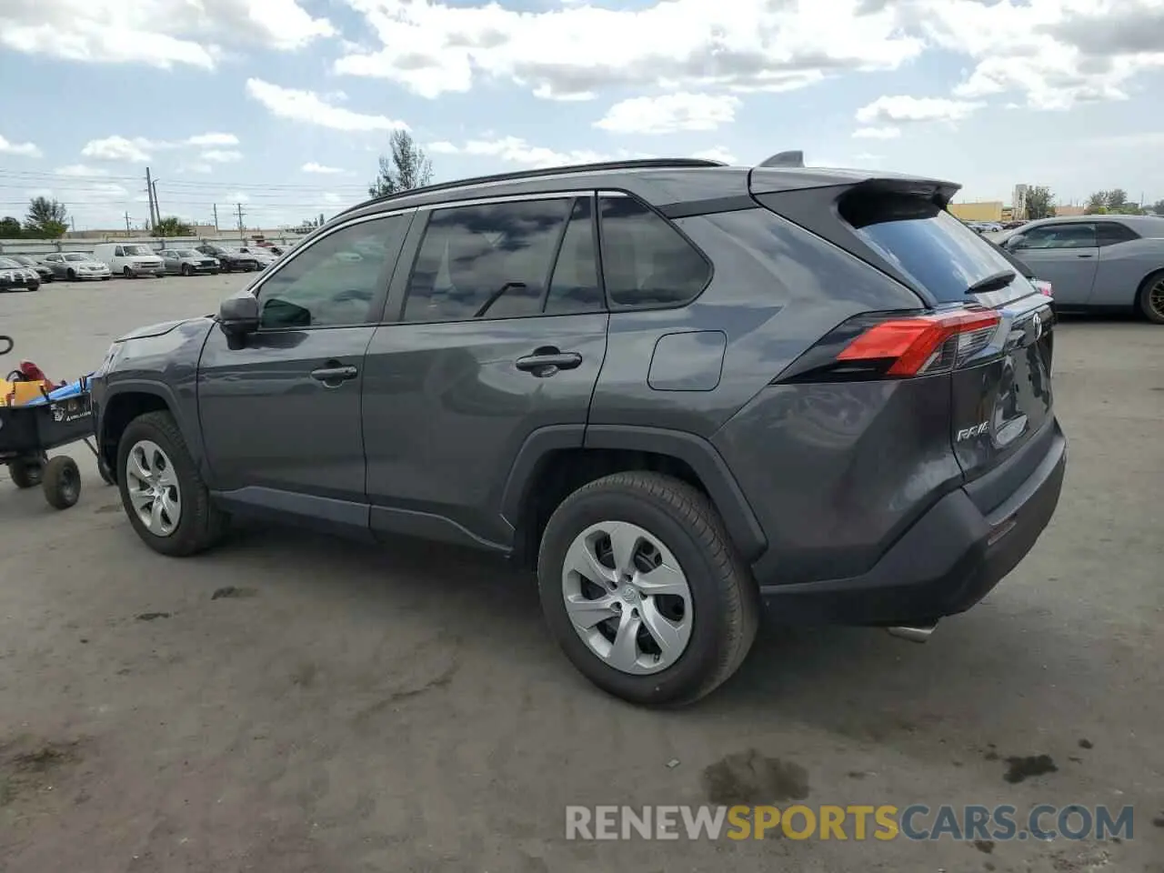 2 Фотография поврежденного автомобиля 2T3H1RFVXMC131592 TOYOTA RAV4 2021