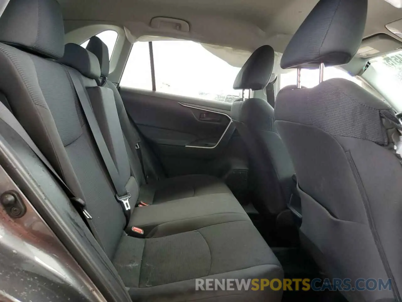 11 Фотография поврежденного автомобиля 2T3H1RFVXMC134086 TOYOTA RAV4 2021