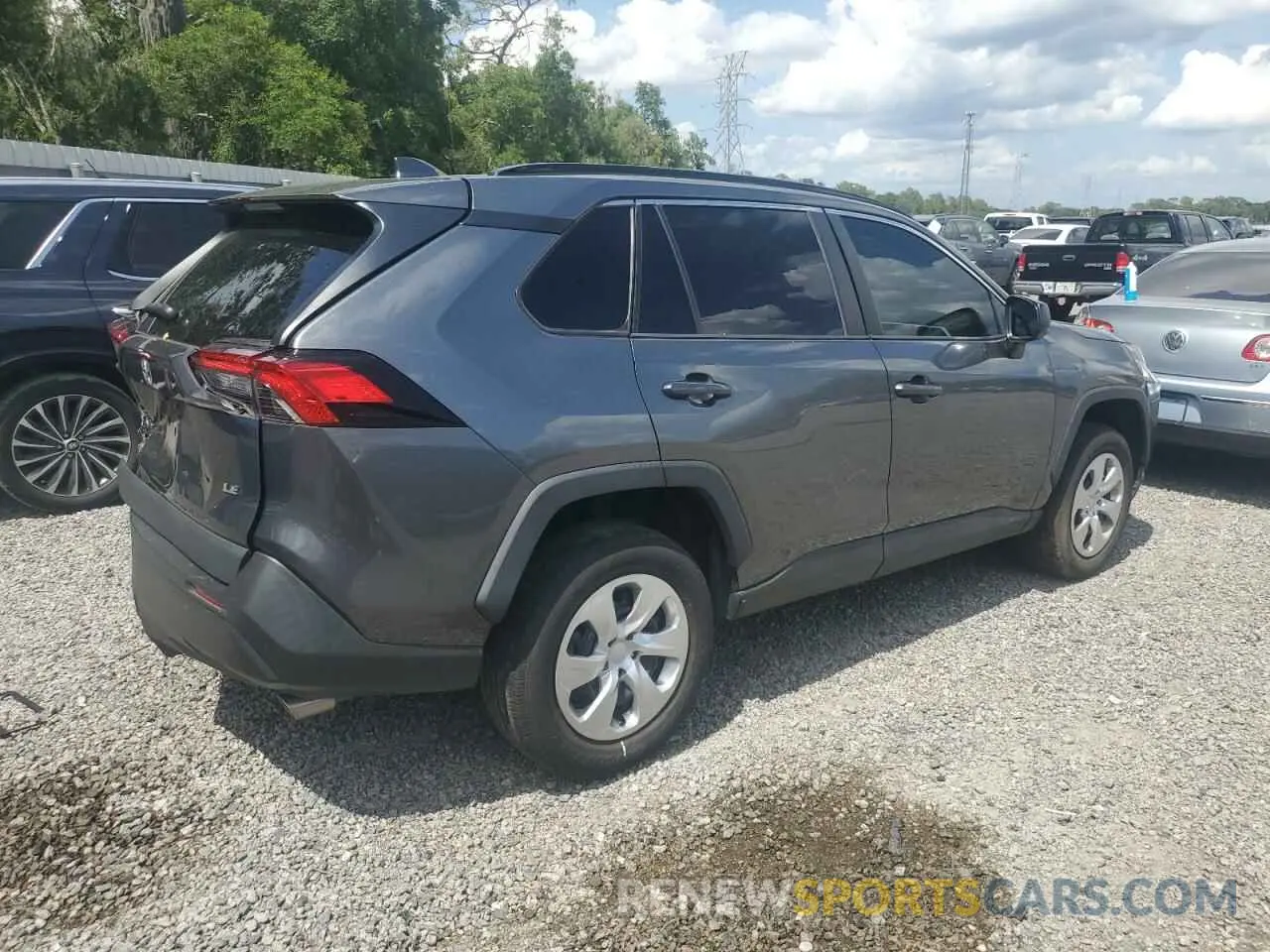 3 Photograph of a damaged car 2T3H1RFVXMC151731 TOYOTA RAV4 2021