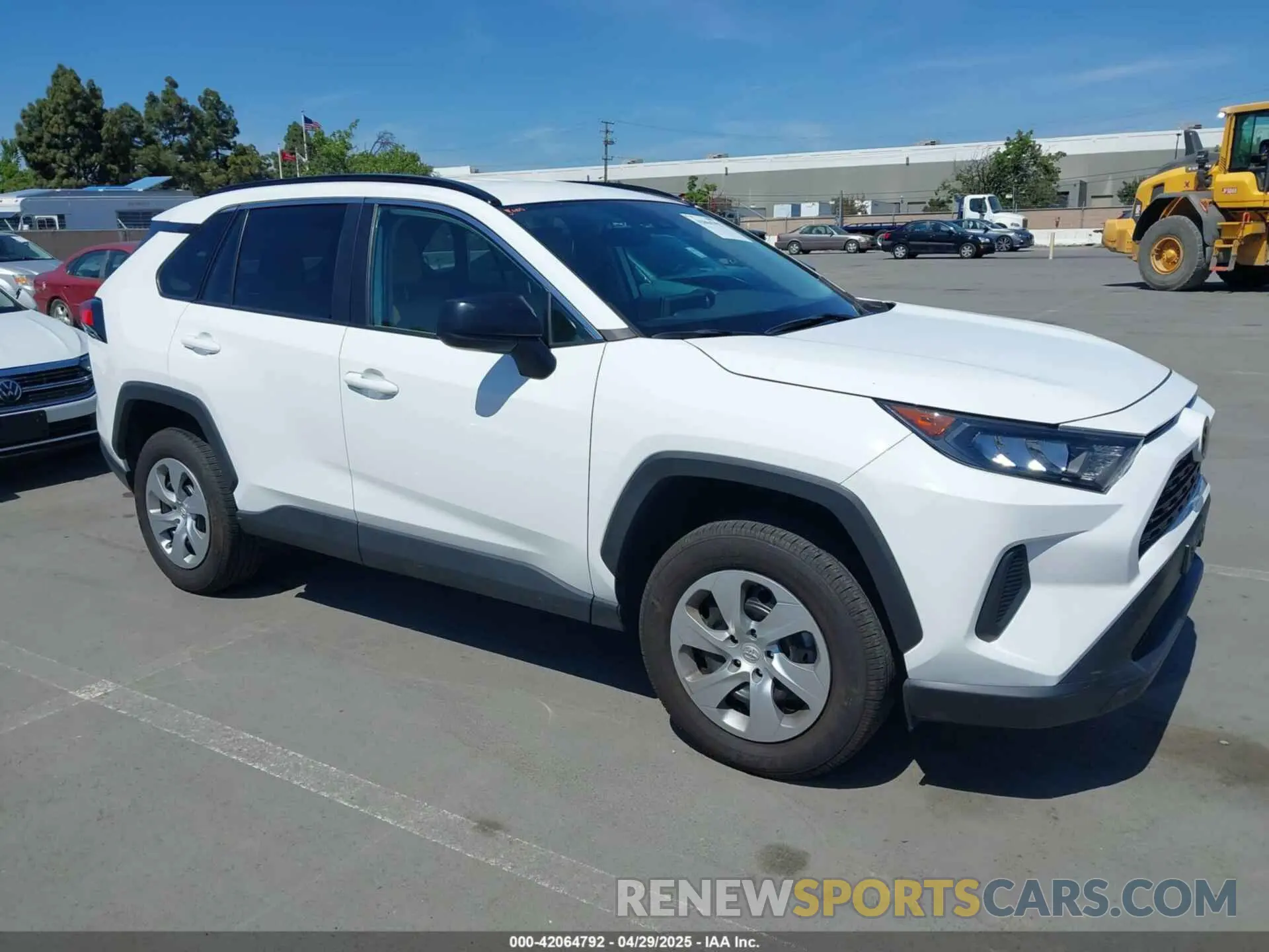 1 Photograph of a damaged car 2T3H1RFVXMC170800 TOYOTA RAV4 2021
