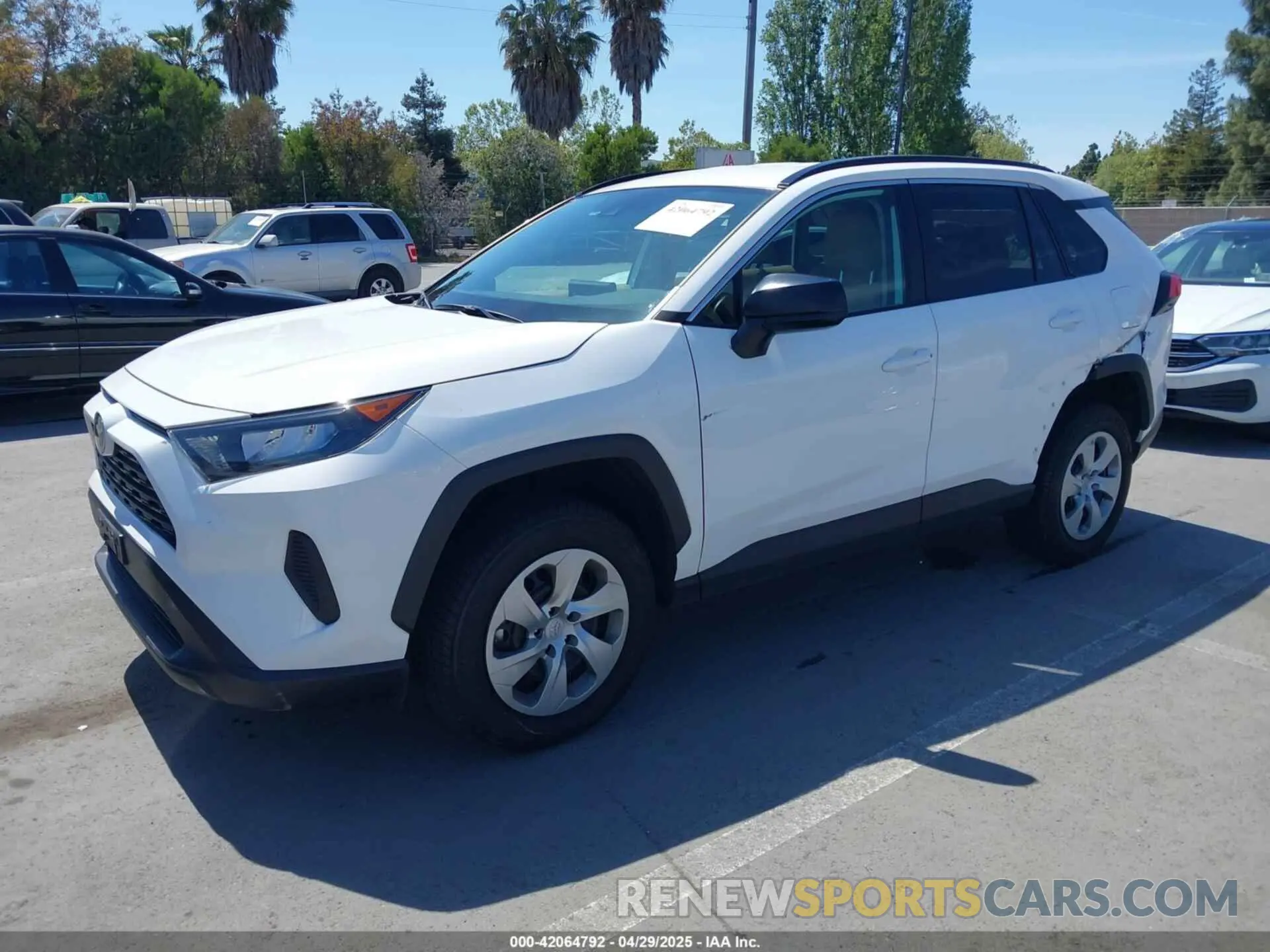 2 Photograph of a damaged car 2T3H1RFVXMC170800 TOYOTA RAV4 2021