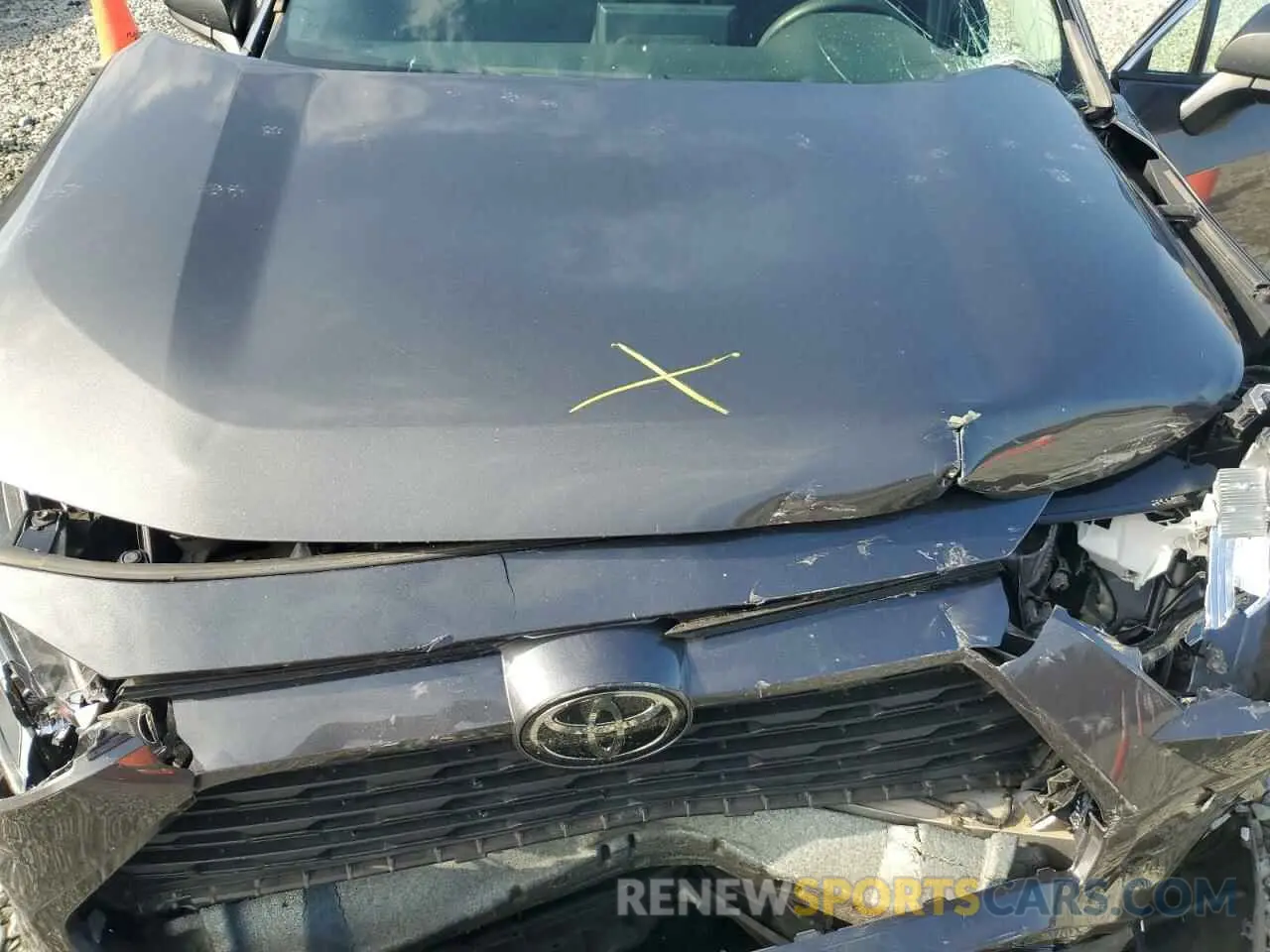 12 Photograph of a damaged car 2T3H1RFVXMW143708 TOYOTA RAV4 2021