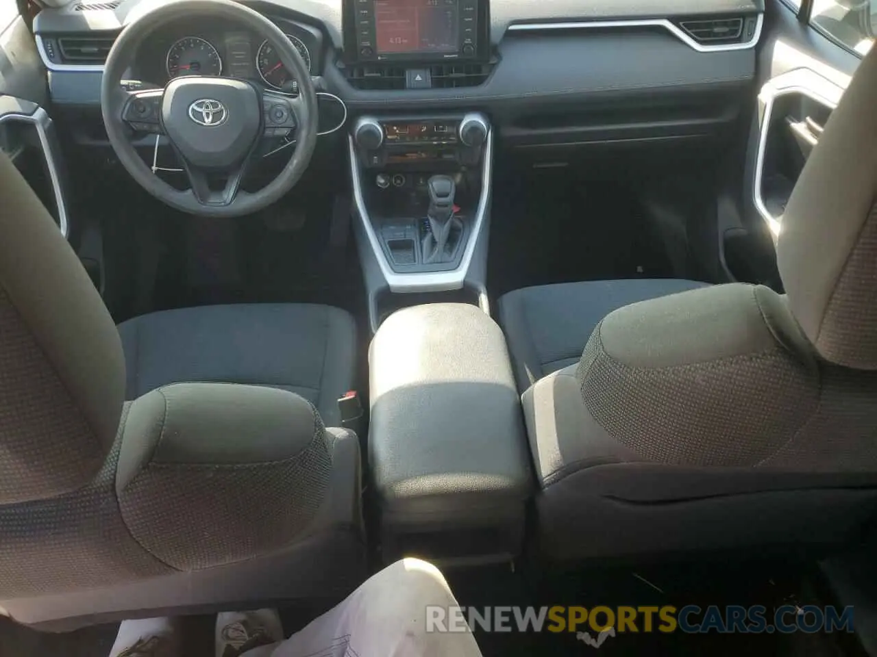 8 Photograph of a damaged car 2T3H1RFVXMW151551 TOYOTA RAV4 2021