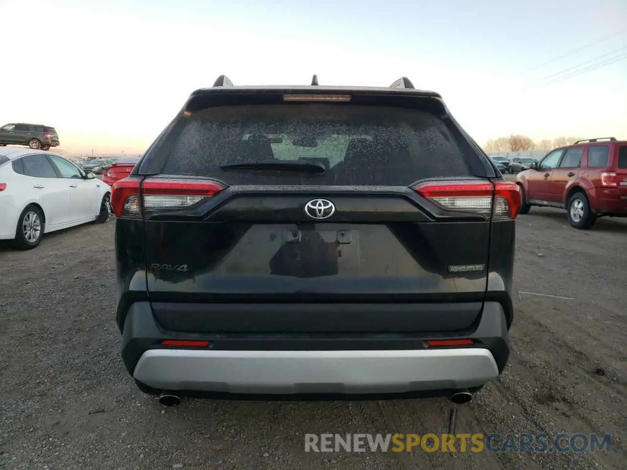 6 Фотография поврежденного автомобиля 2T3J1RFV0MW144044 TOYOTA RAV4 2021