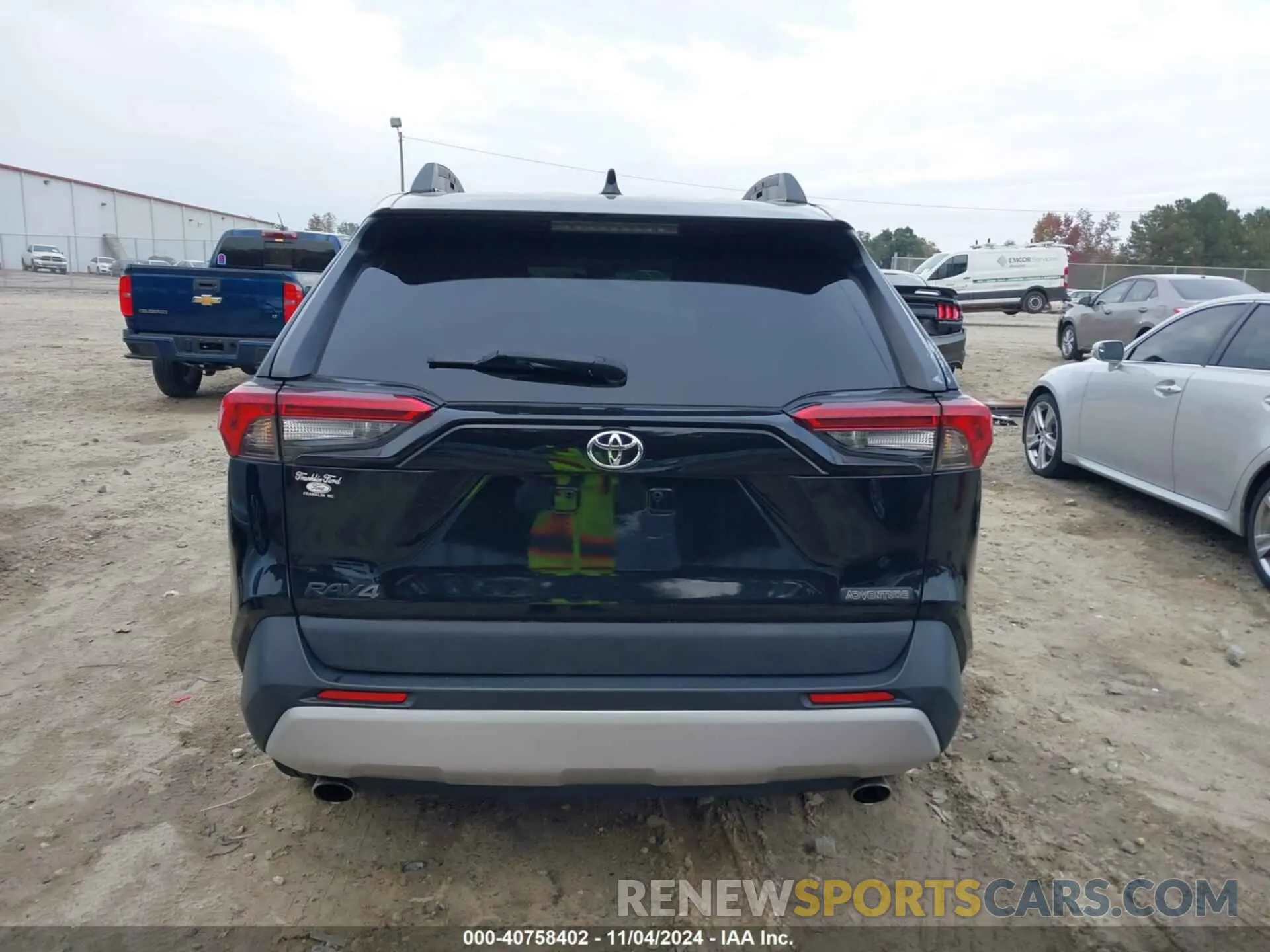 16 Фотография поврежденного автомобиля 2T3J1RFV1MW202310 TOYOTA RAV4 2021