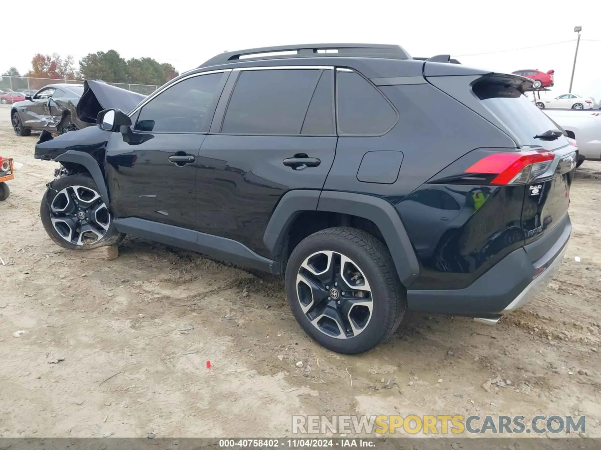 3 Фотография поврежденного автомобиля 2T3J1RFV1MW202310 TOYOTA RAV4 2021