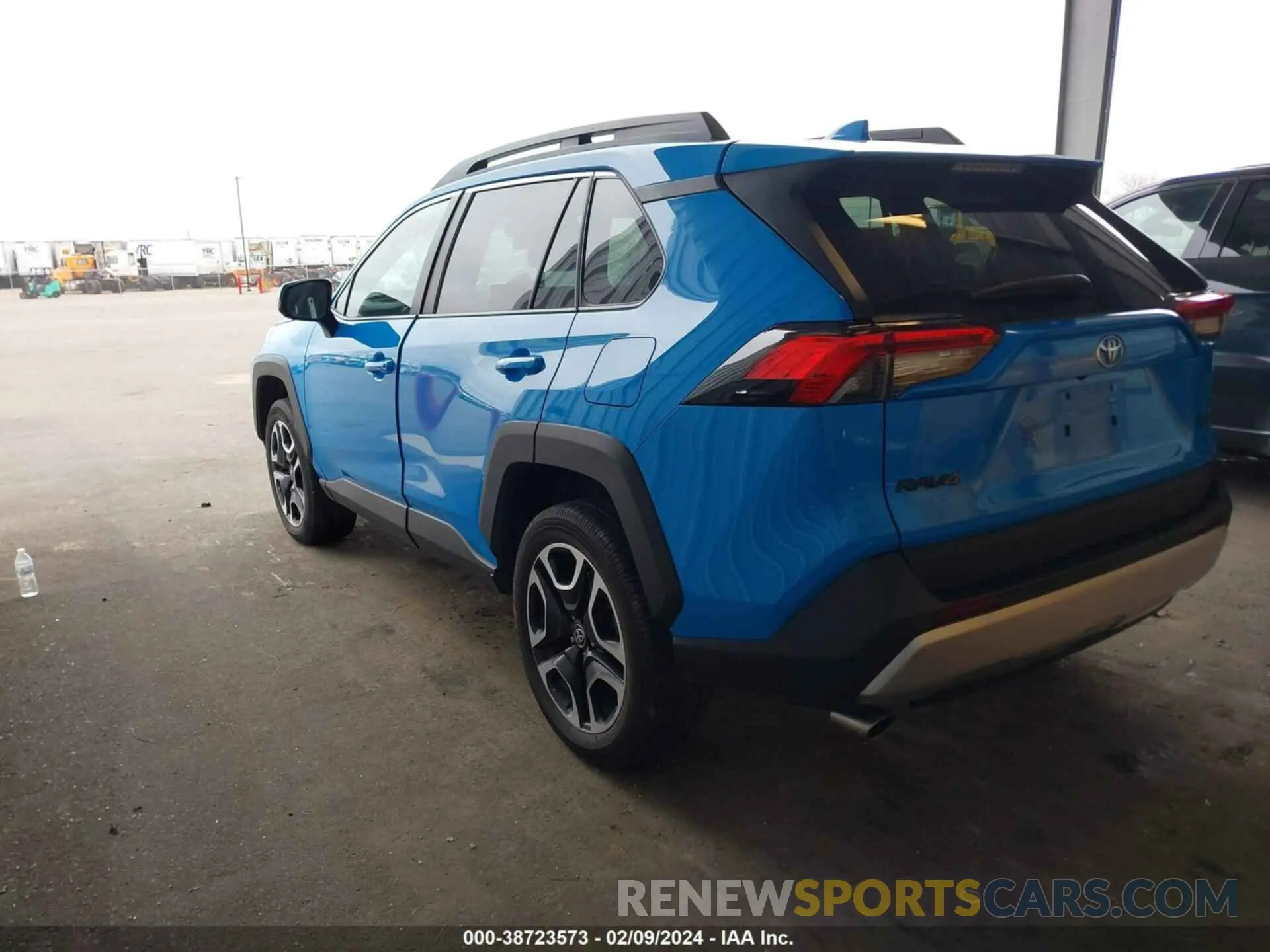 3 Фотография поврежденного автомобиля 2T3J1RFV3MW247409 TOYOTA RAV4 2021