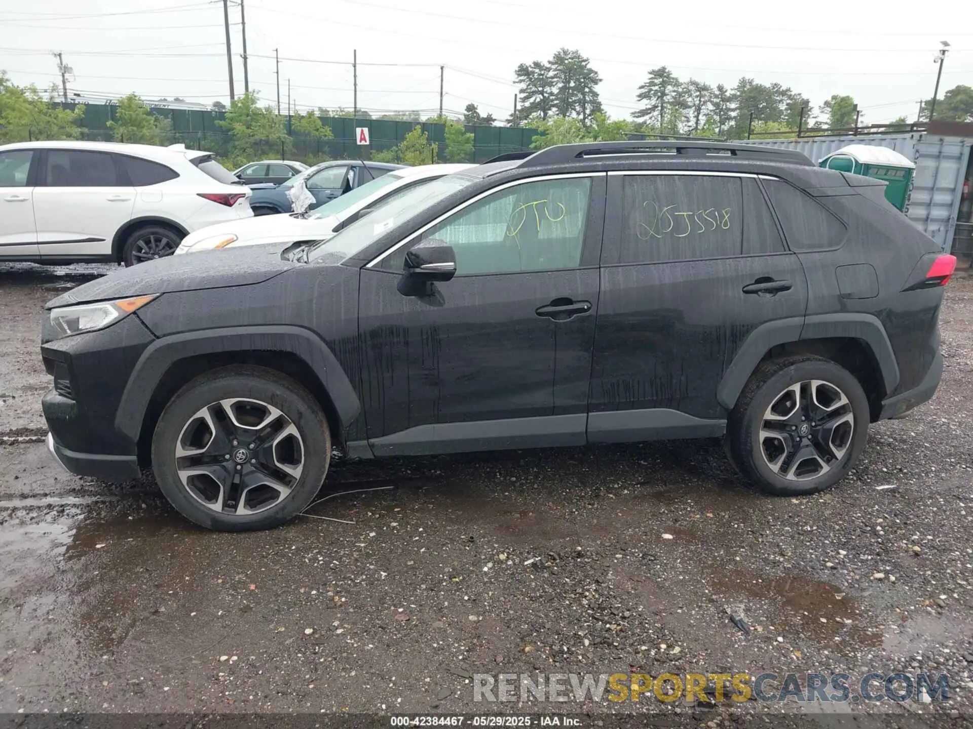 14 Photograph of a damaged car 2T3J1RFV4MW151451 TOYOTA RAV4 2021