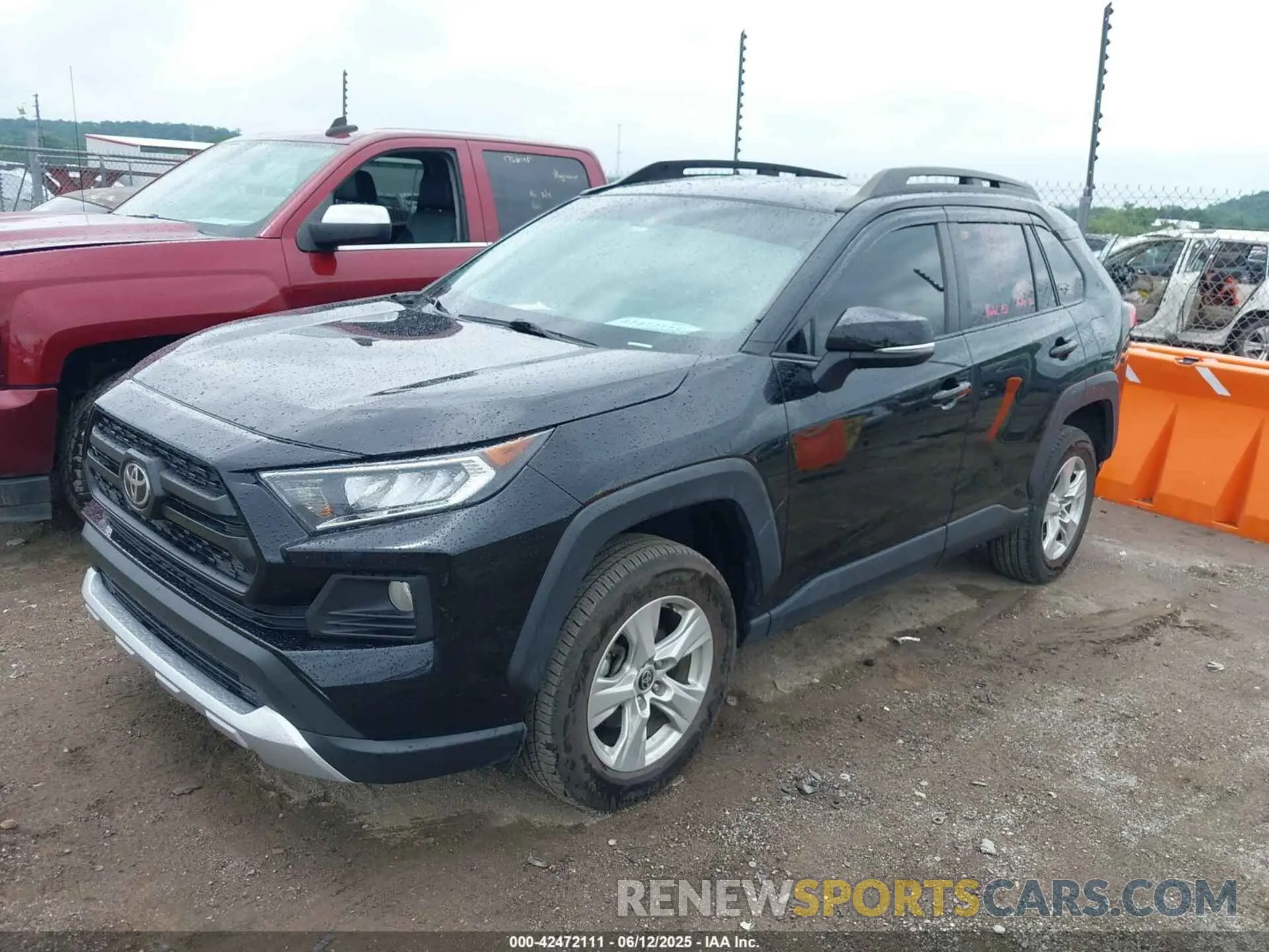 18 Photograph of a damaged car 2T3J1RFV4MW206562 TOYOTA RAV4 2021