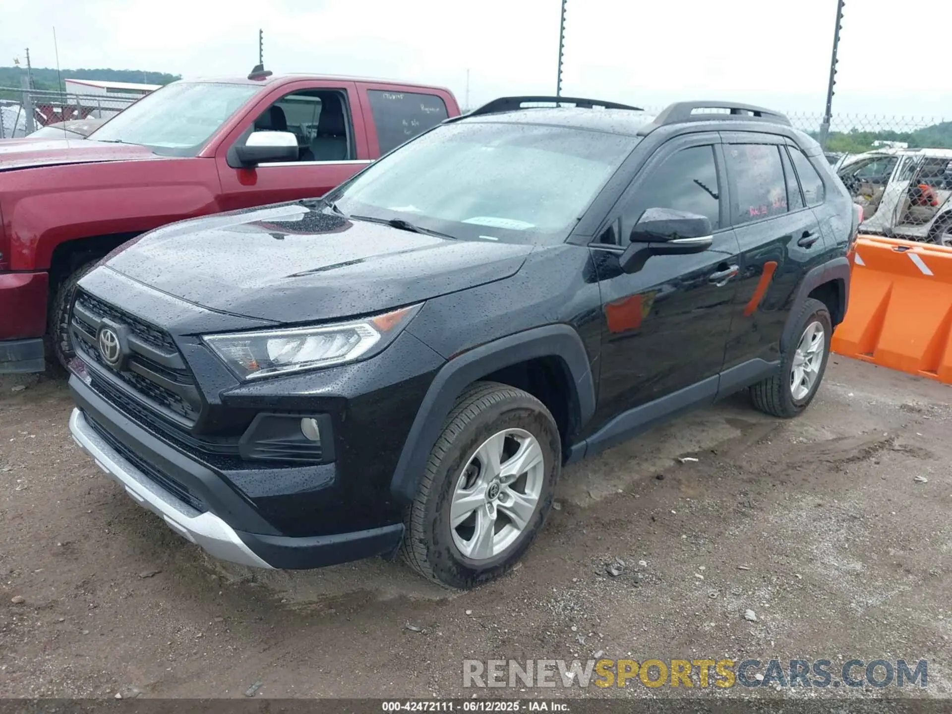 19 Photograph of a damaged car 2T3J1RFV4MW206562 TOYOTA RAV4 2021