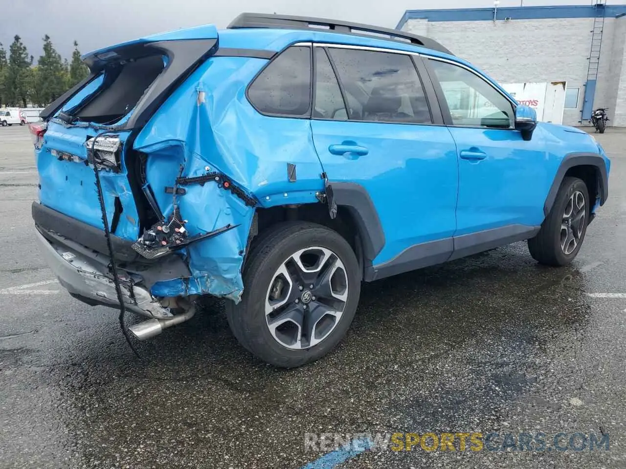 3 Фотография поврежденного автомобиля 2T3J1RFVXMW170585 TOYOTA RAV4 2021
