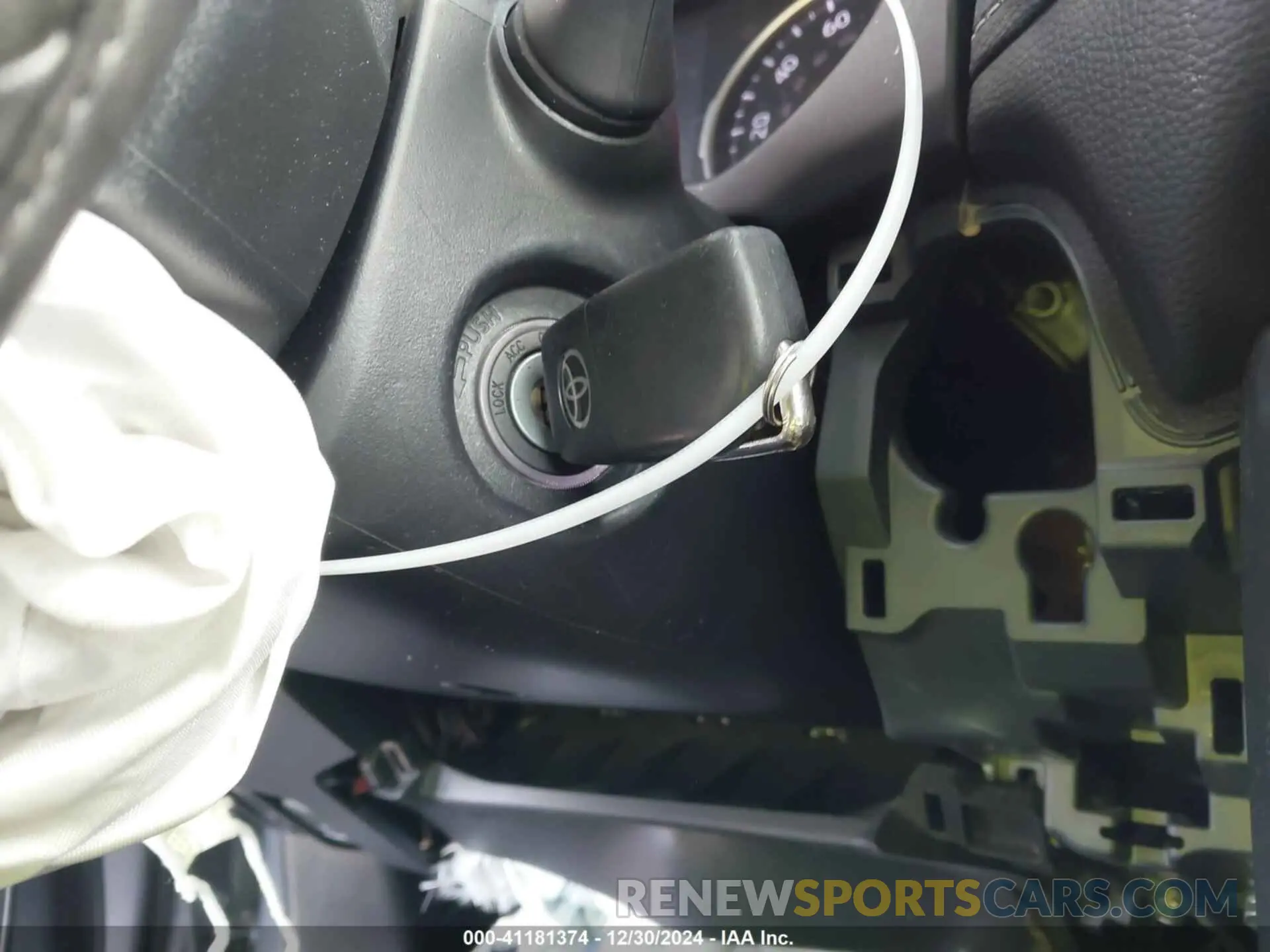 11 Фотография поврежденного автомобиля 2T3K1RFV4MC097042 TOYOTA RAV4 2021