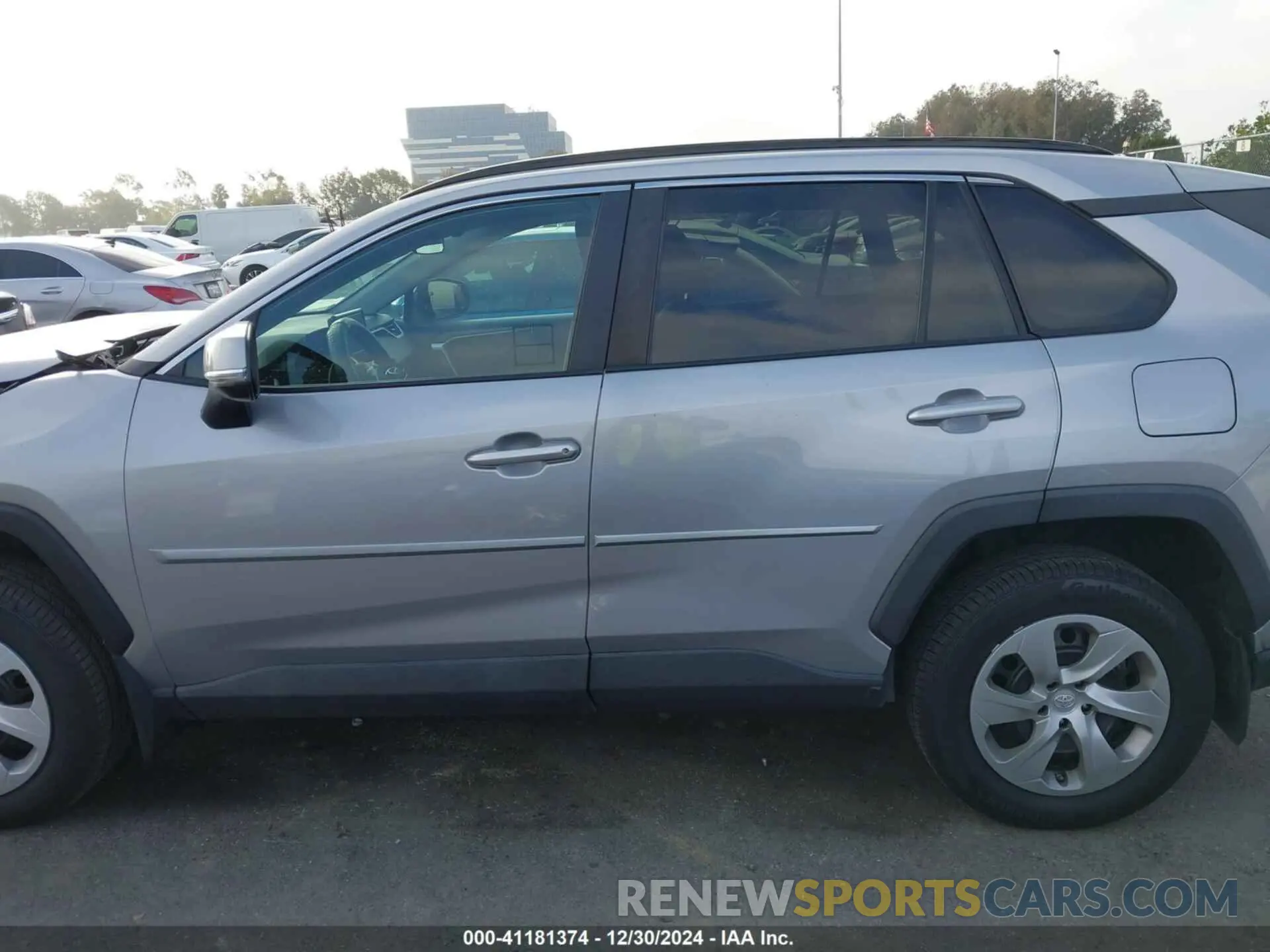 14 Фотография поврежденного автомобиля 2T3K1RFV4MC097042 TOYOTA RAV4 2021