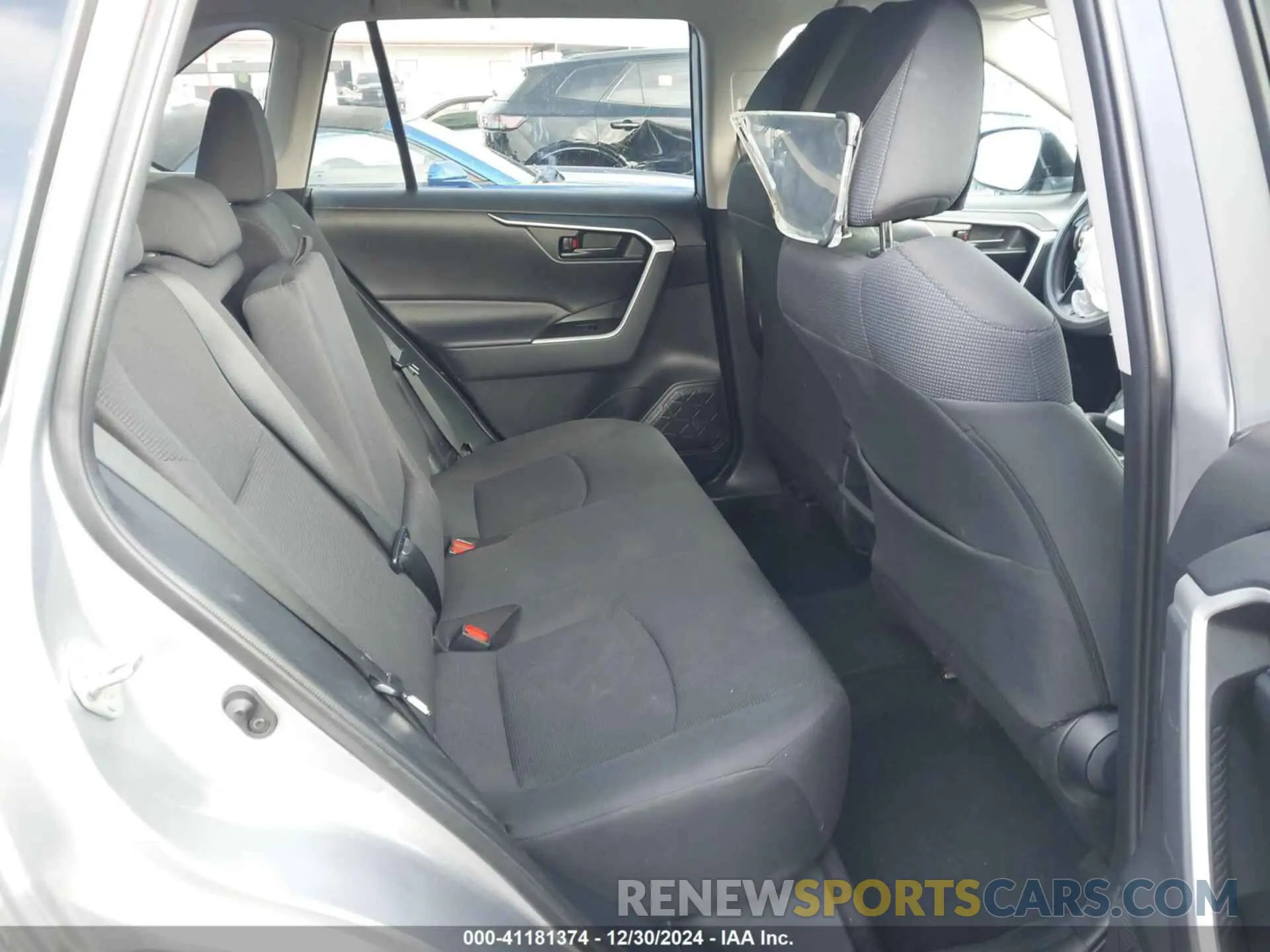 8 Фотография поврежденного автомобиля 2T3K1RFV4MC097042 TOYOTA RAV4 2021