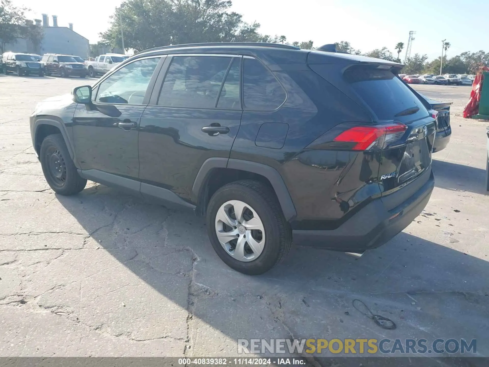 3 Photograph of a damaged car 2T3K1RFV9MW166760 TOYOTA RAV4 2021