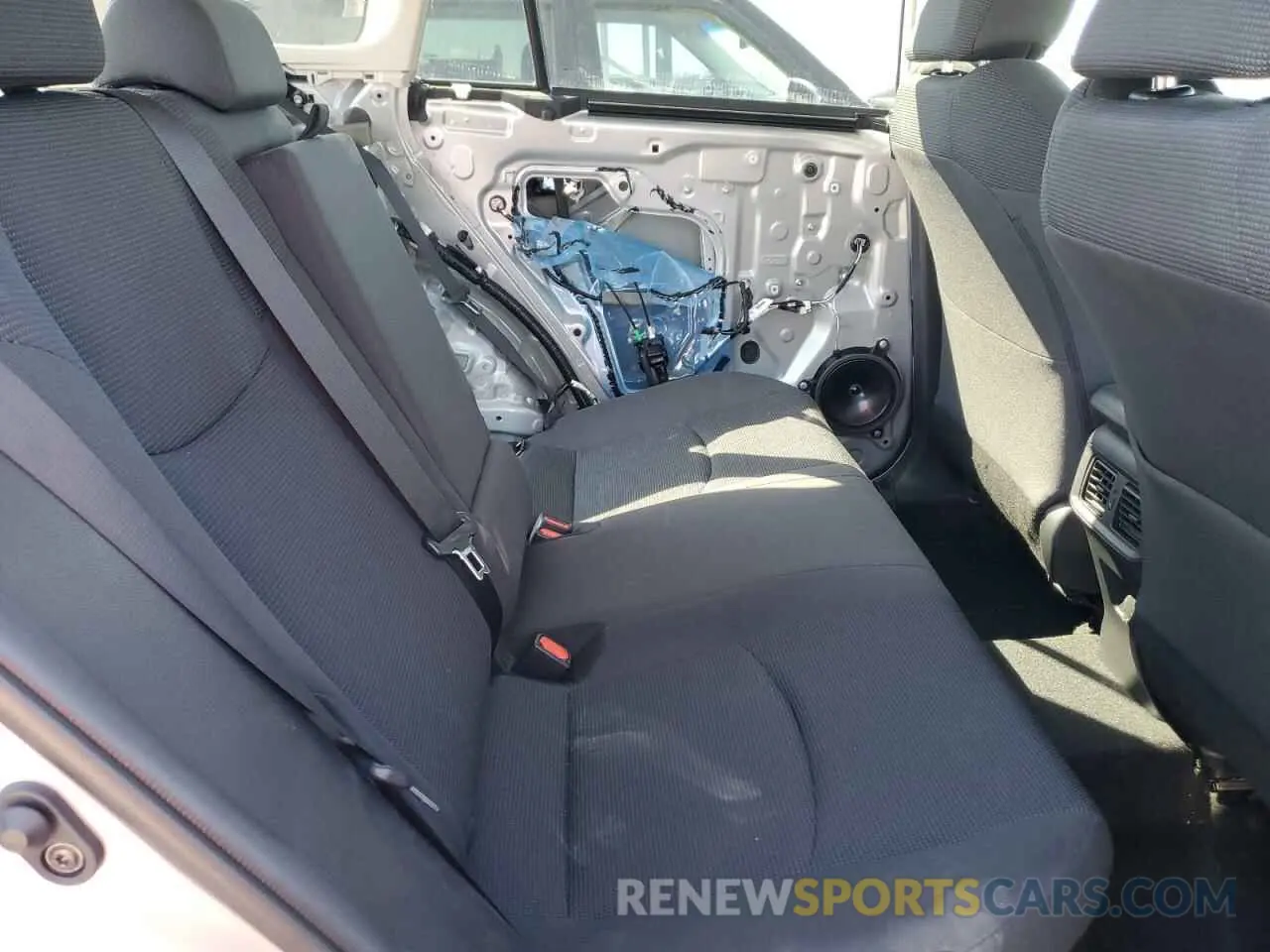 10 Фотография поврежденного автомобиля 2T3M6RFV2MW013499 TOYOTA RAV4 2021
