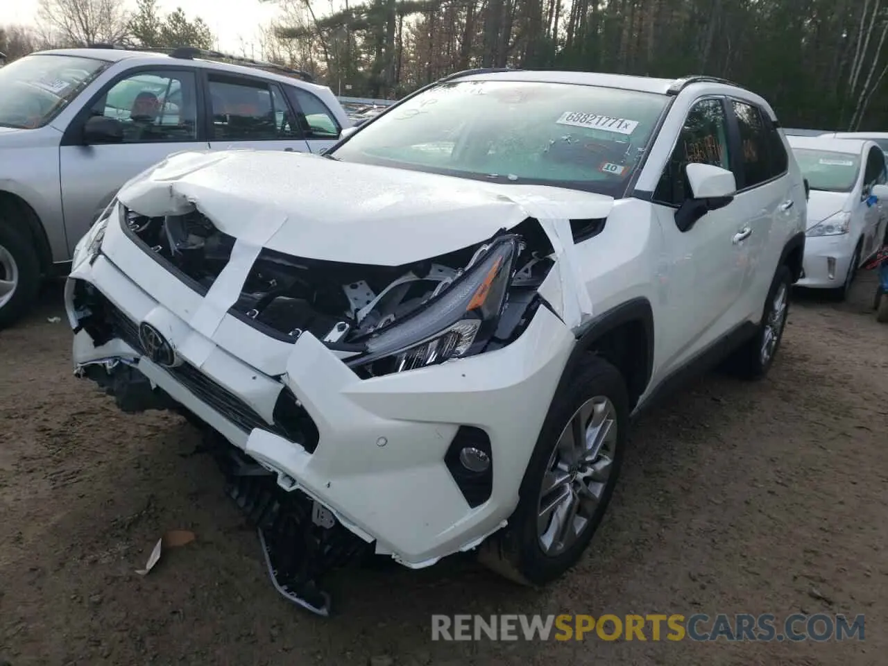 2 Photograph of a damaged car 2T3N1RFV0MW220413 TOYOTA RAV4 2021
