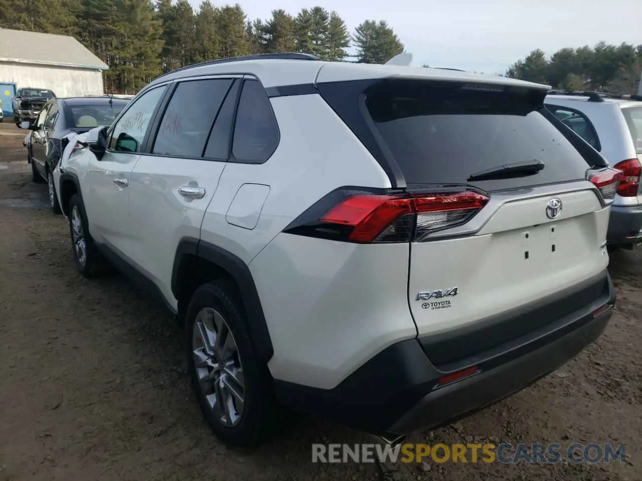 3 Photograph of a damaged car 2T3N1RFV0MW220413 TOYOTA RAV4 2021
