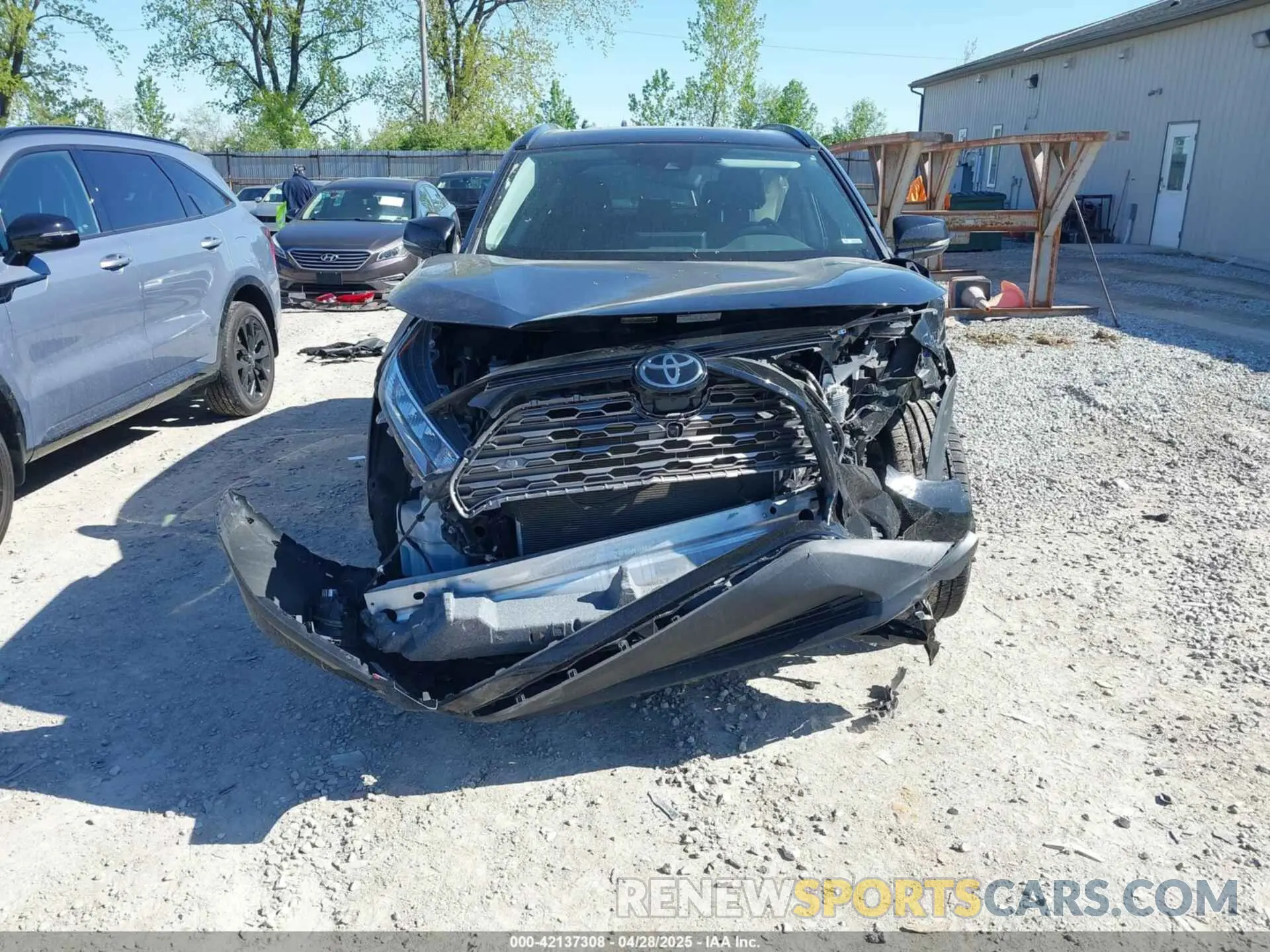12 Фотография поврежденного автомобиля 2T3N1RFV2MC237098 TOYOTA RAV4 2021