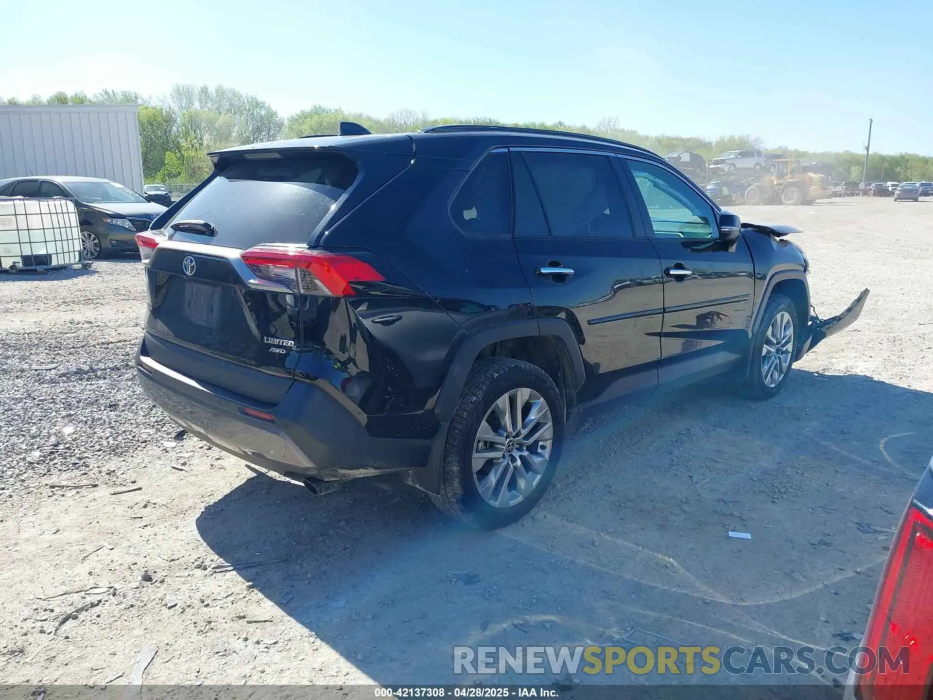 4 Фотография поврежденного автомобиля 2T3N1RFV2MC237098 TOYOTA RAV4 2021