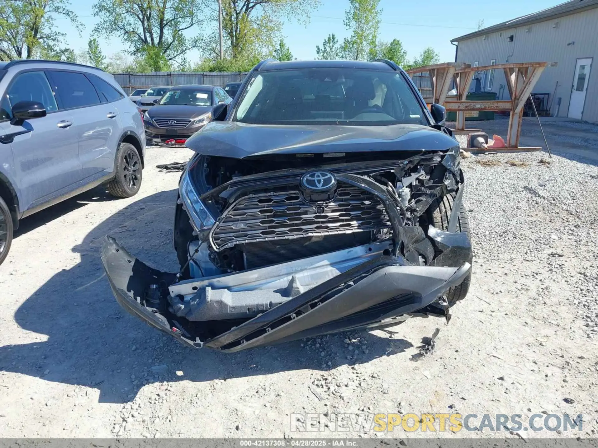 6 Фотография поврежденного автомобиля 2T3N1RFV2MC237098 TOYOTA RAV4 2021