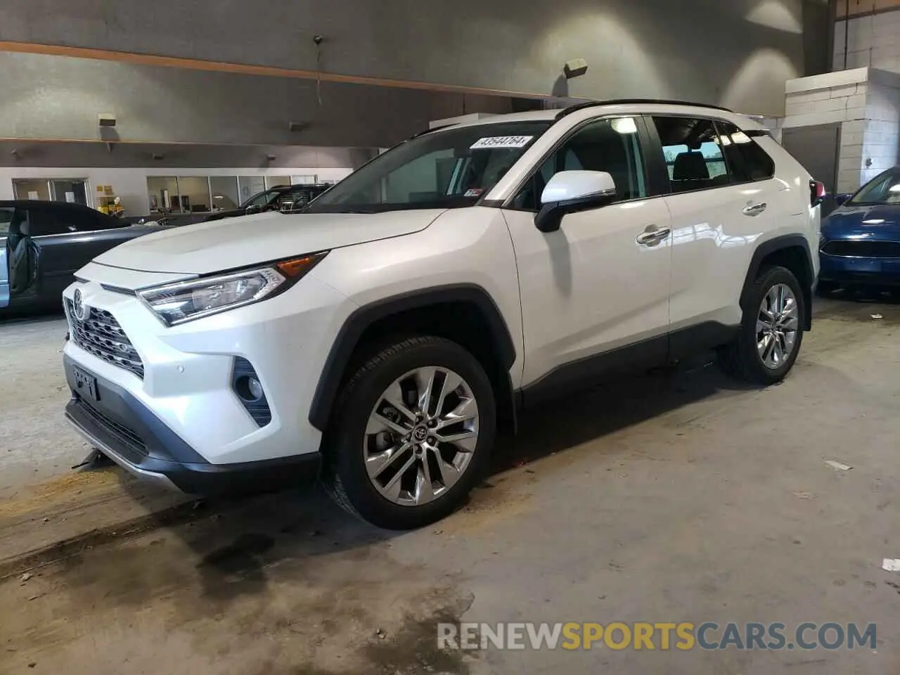 1 Photograph of a damaged car 2T3N1RFV3MW217943 TOYOTA RAV4 2021