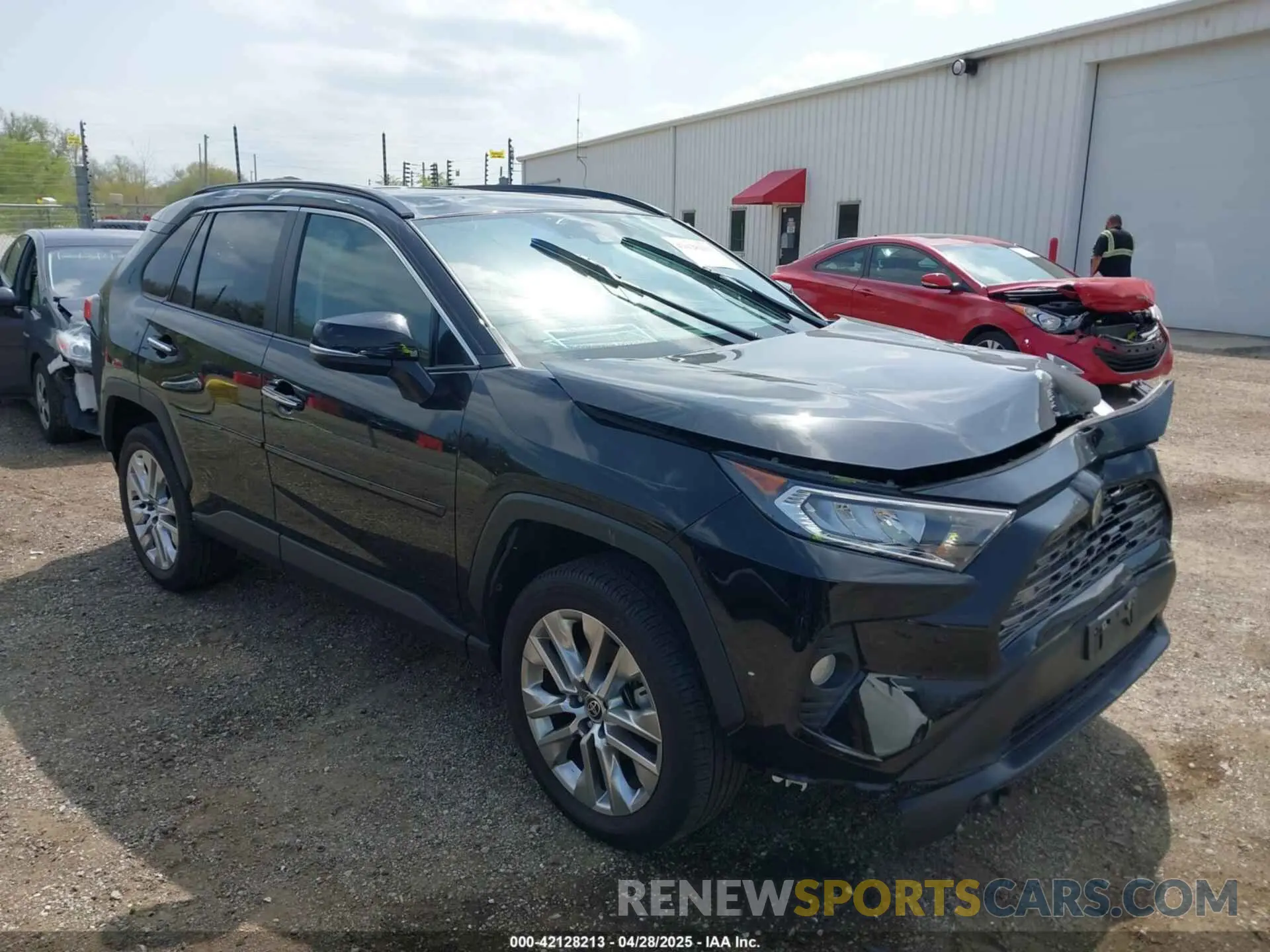 1 Фотография поврежденного автомобиля 2T3N1RFV5MC234471 TOYOTA RAV4 2021