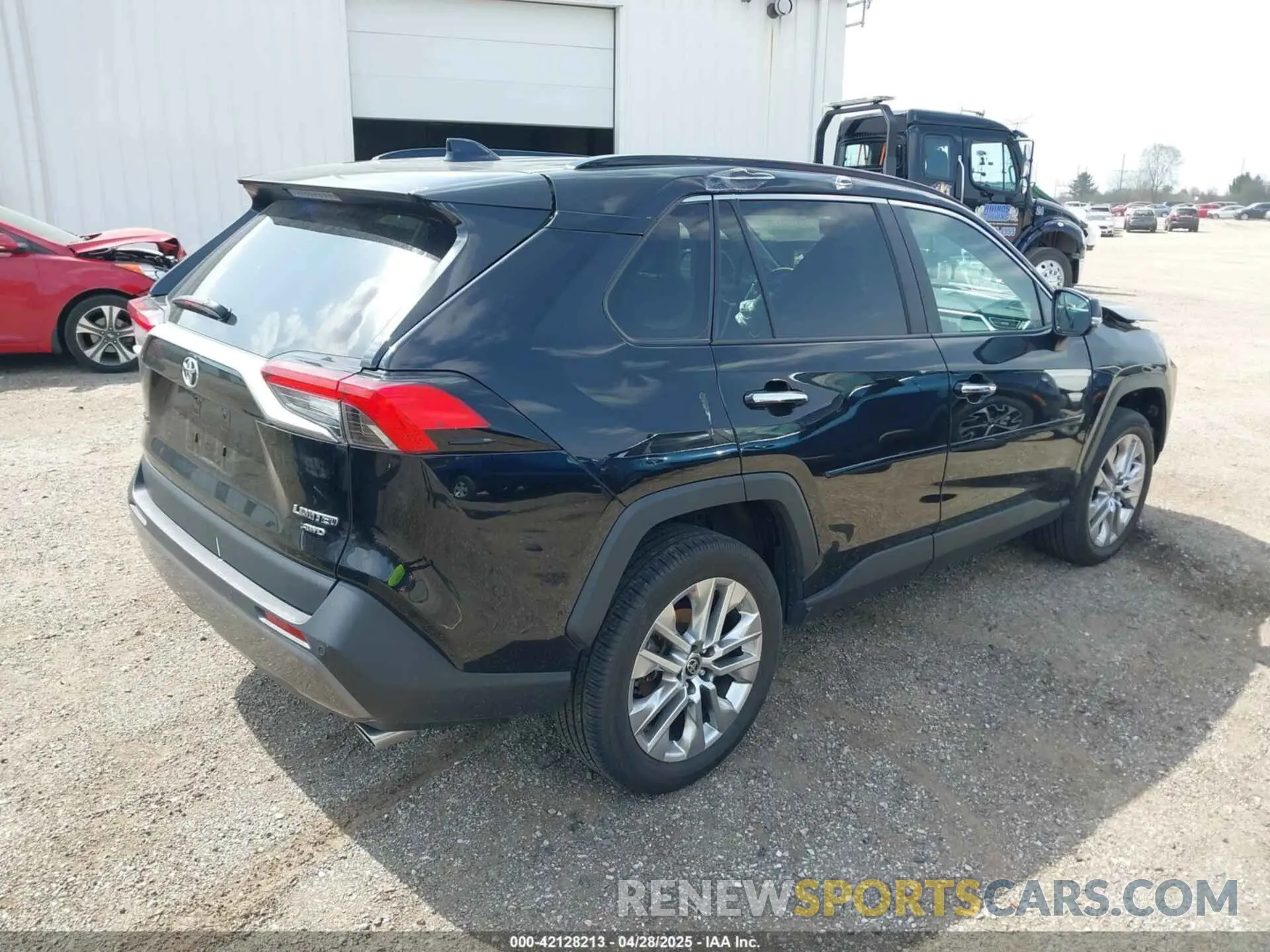 4 Фотография поврежденного автомобиля 2T3N1RFV5MC234471 TOYOTA RAV4 2021