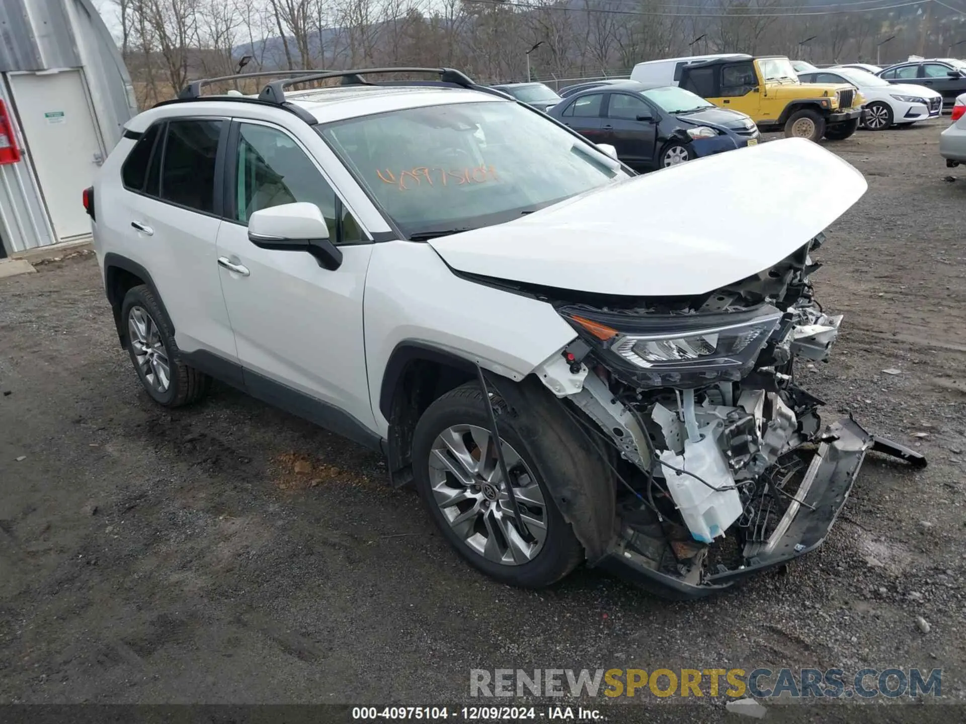 1 Фотография поврежденного автомобиля 2T3N1RFVXMW241074 TOYOTA RAV4 2021