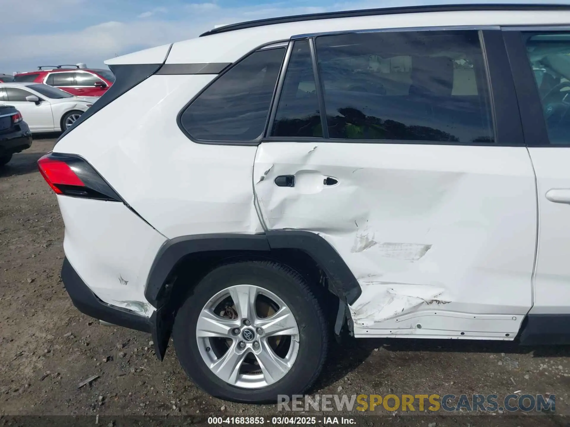 6 Фотография поврежденного автомобиля 2T3P1RFV0MC153905 TOYOTA RAV4 2021