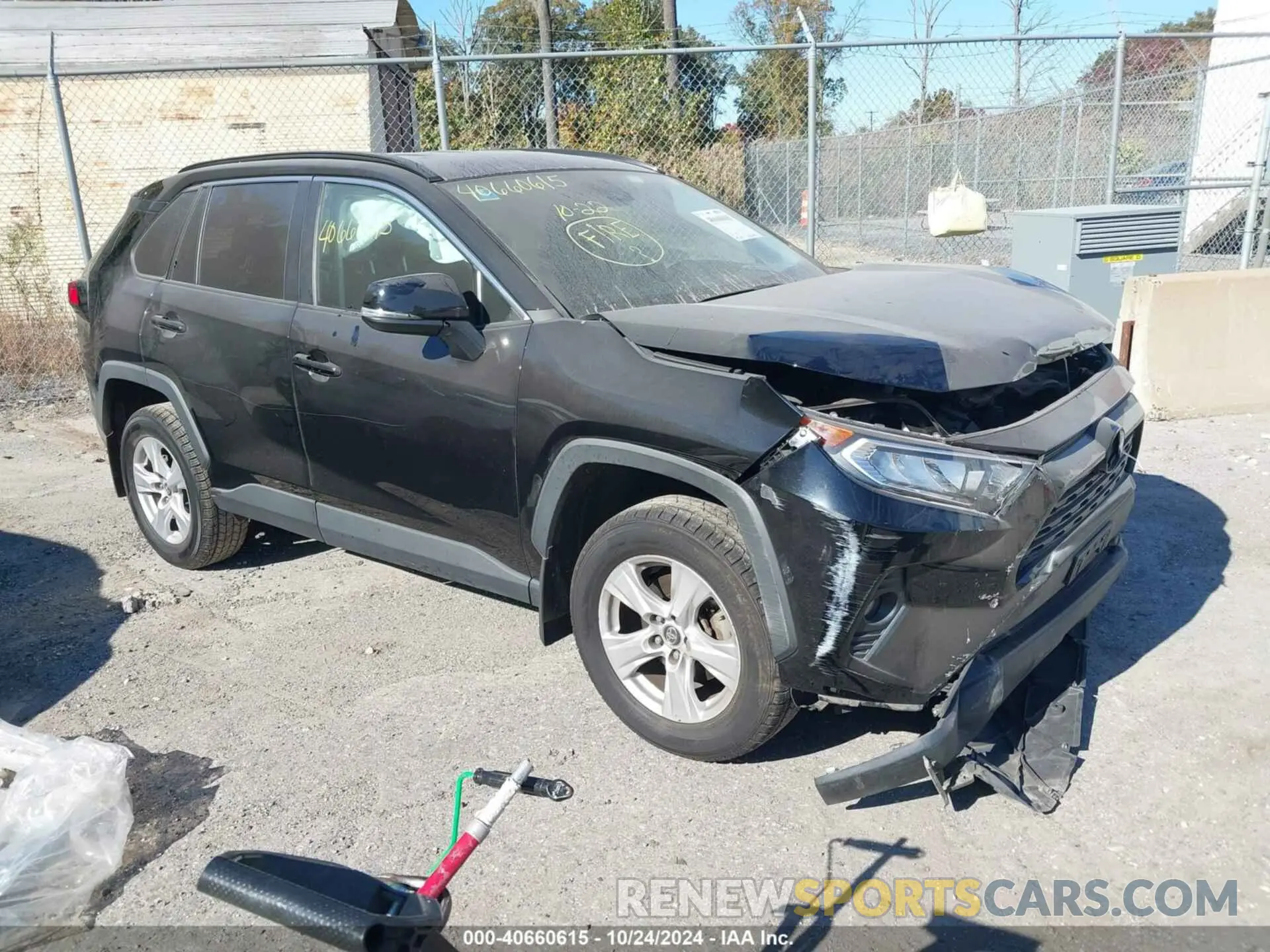 1 Photograph of a damaged car 2T3P1RFV0MC167349 TOYOTA RAV4 2021