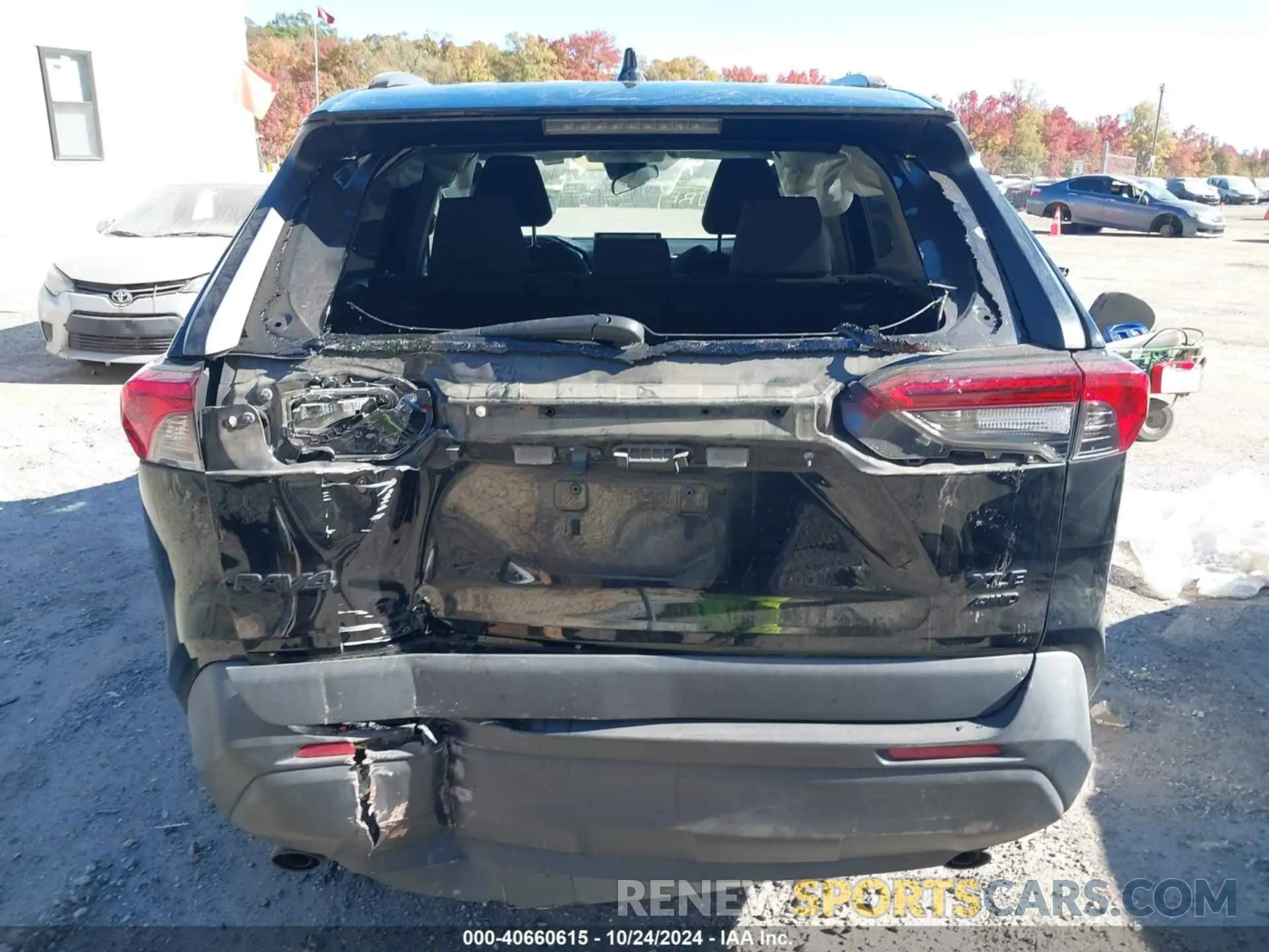 17 Photograph of a damaged car 2T3P1RFV0MC167349 TOYOTA RAV4 2021