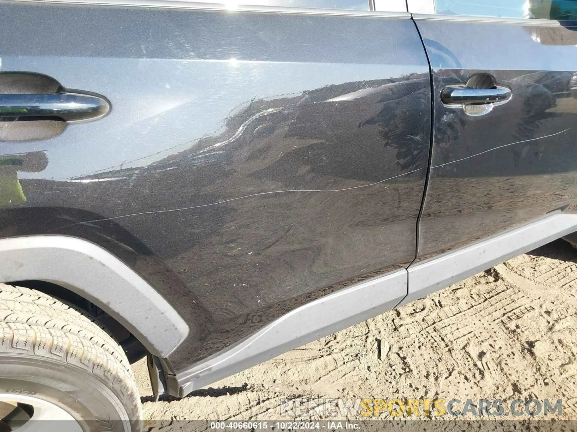 22 Photograph of a damaged car 2T3P1RFV0MC167349 TOYOTA RAV4 2021