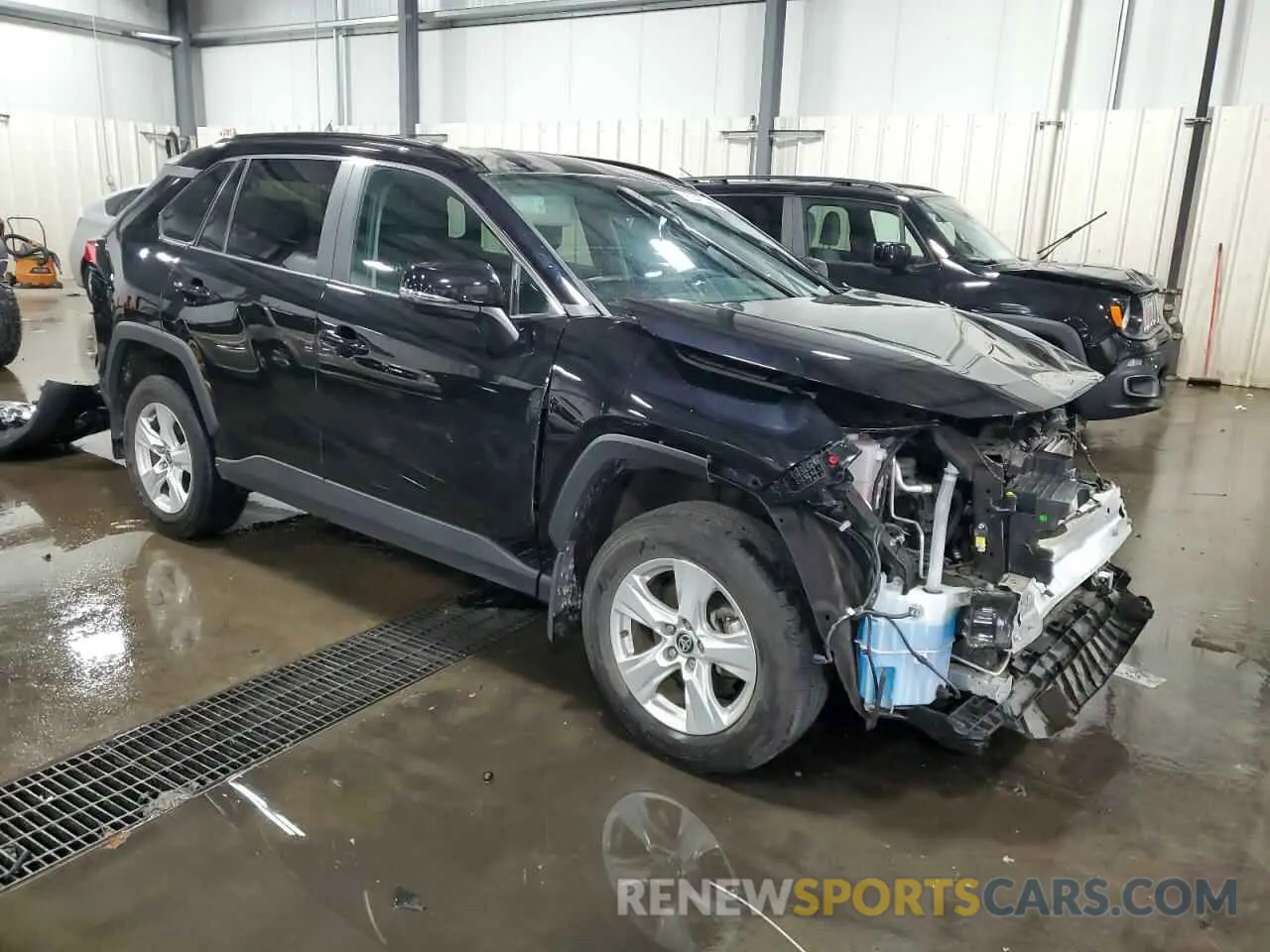 4 Photograph of a damaged car 2T3P1RFV0MC173345 TOYOTA RAV4 2021