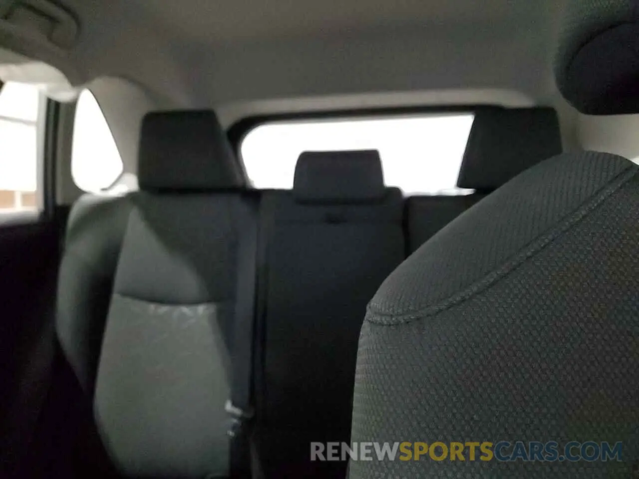 10 Фотография поврежденного автомобиля 2T3P1RFV0MC192493 TOYOTA RAV4 2021