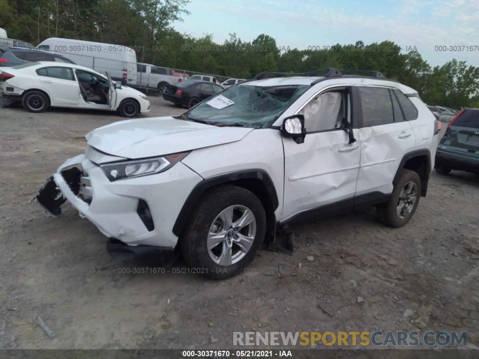 2 Photograph of a damaged car 2T3P1RFV0MW168001 TOYOTA RAV4 2021