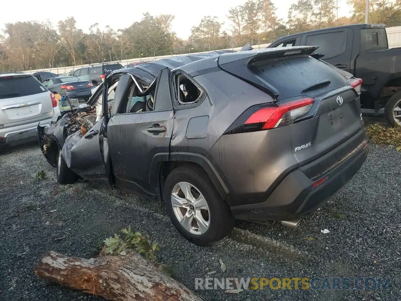 2 Фотография поврежденного автомобиля 2T3P1RFV0MW174204 TOYOTA RAV4 2021