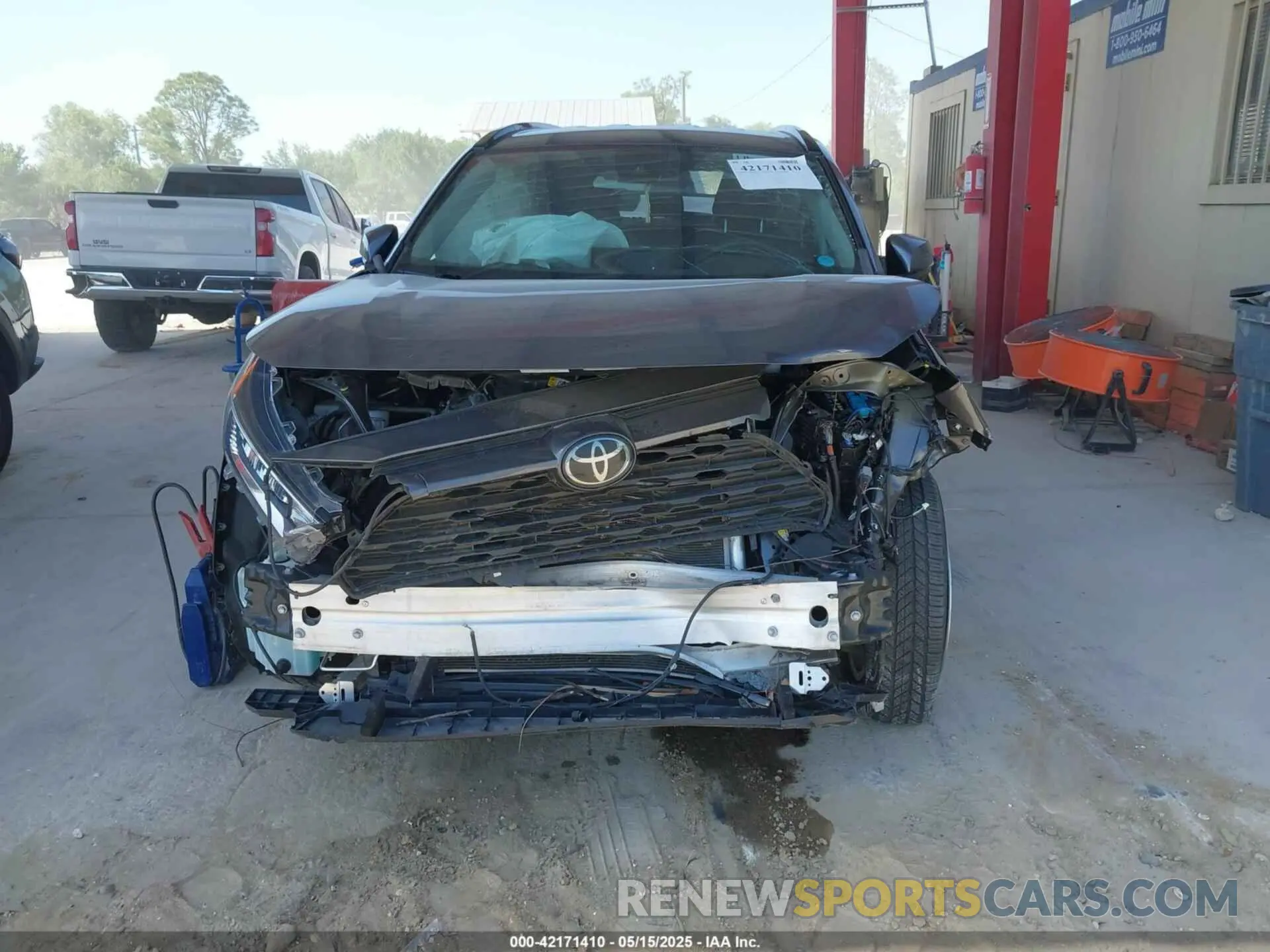 6 Фотография поврежденного автомобиля 2T3P1RFV0MW186157 TOYOTA RAV4 2021