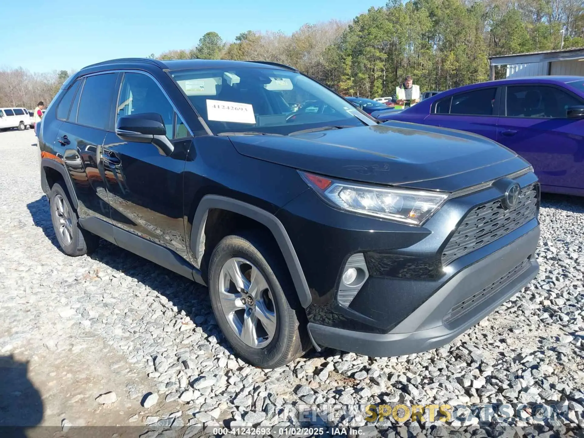 1 Фотография поврежденного автомобиля 2T3P1RFV0MW202423 TOYOTA RAV4 2021
