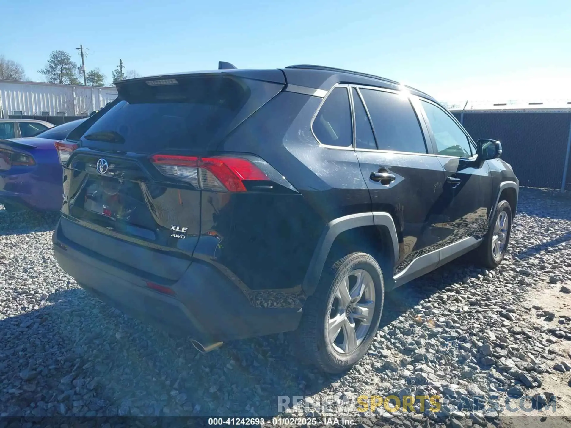 4 Фотография поврежденного автомобиля 2T3P1RFV0MW202423 TOYOTA RAV4 2021