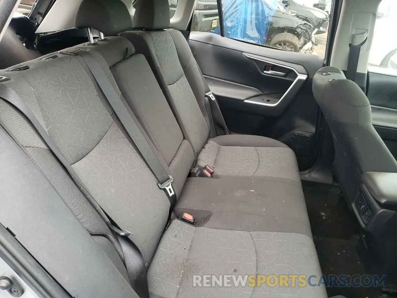 6 Фотография поврежденного автомобиля 2T3P1RFV0MW214104 TOYOTA RAV4 2021