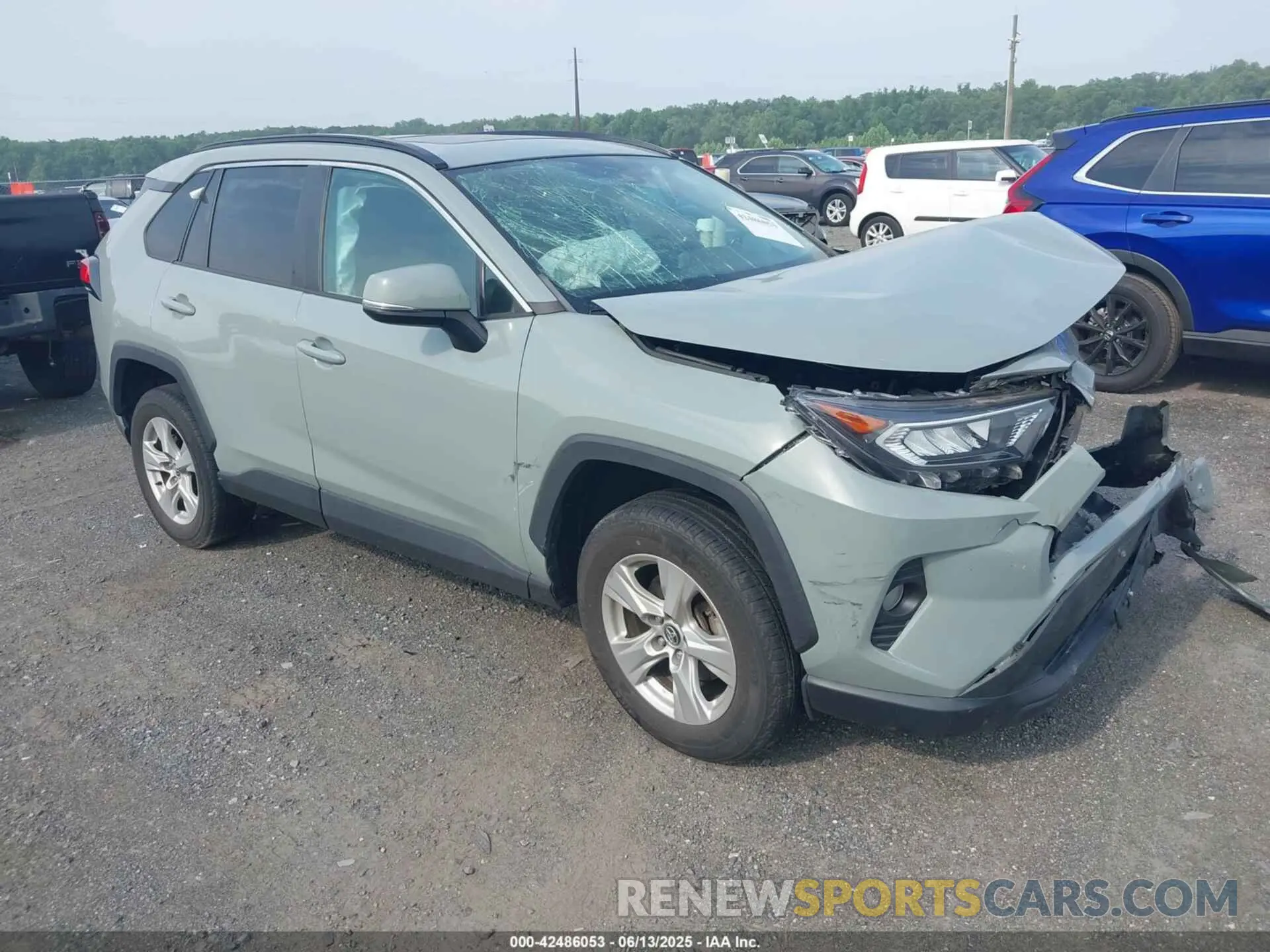 1 Photograph of a damaged car 2T3P1RFV1MC141164 TOYOTA RAV4 2021