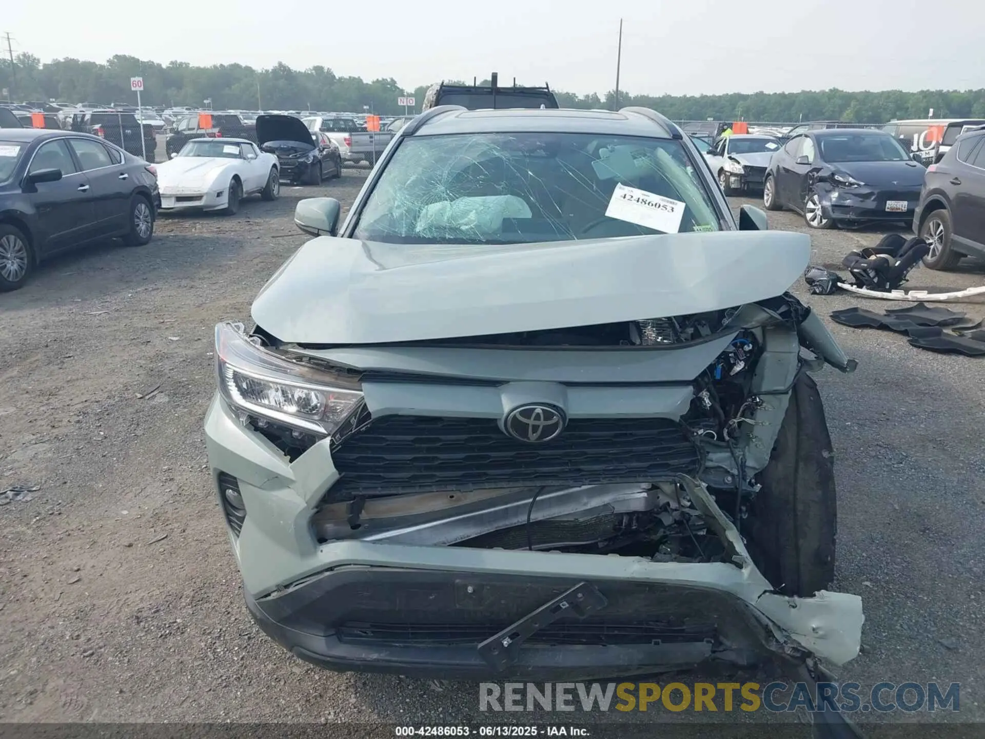 12 Photograph of a damaged car 2T3P1RFV1MC141164 TOYOTA RAV4 2021