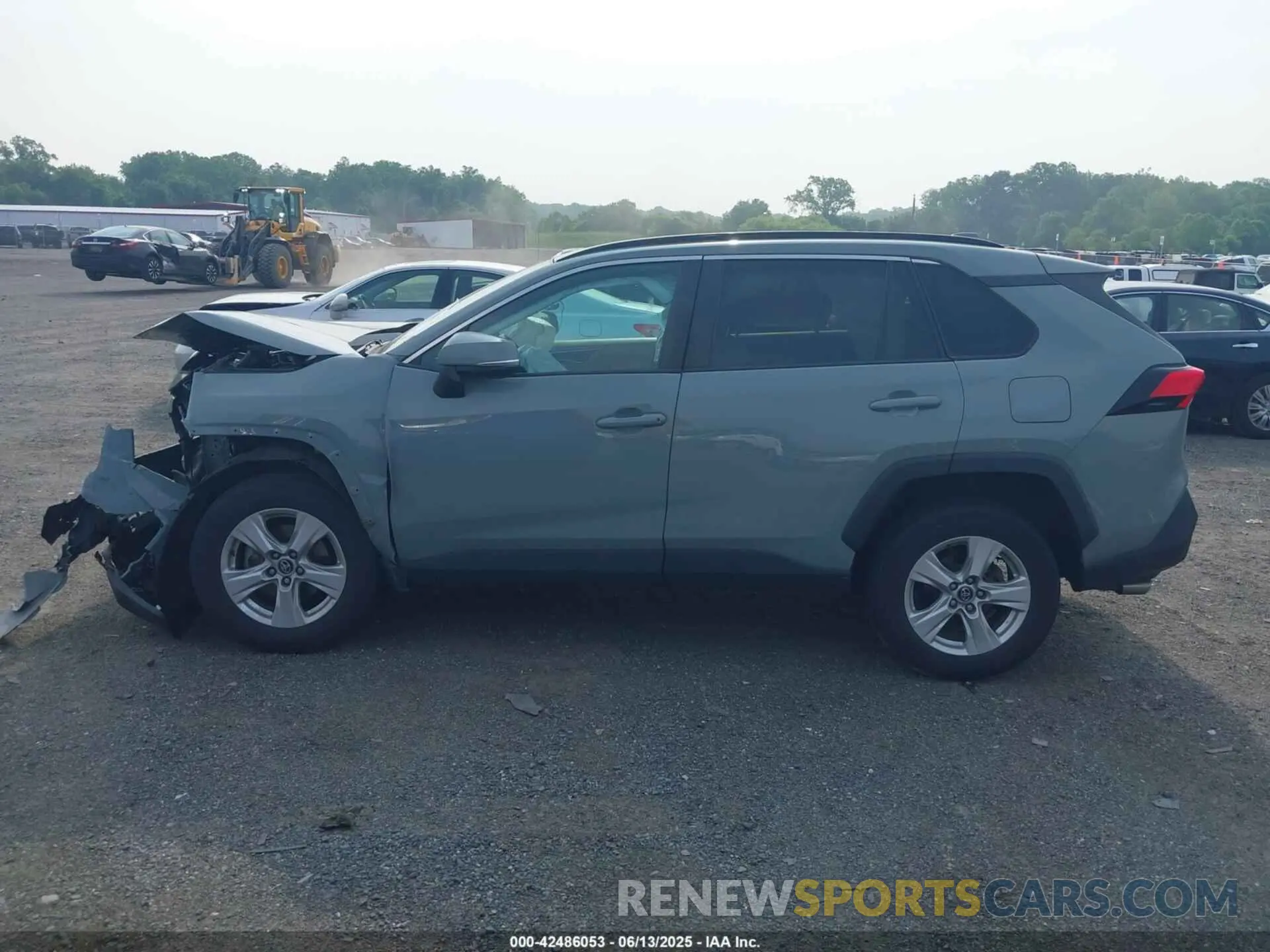 14 Photograph of a damaged car 2T3P1RFV1MC141164 TOYOTA RAV4 2021